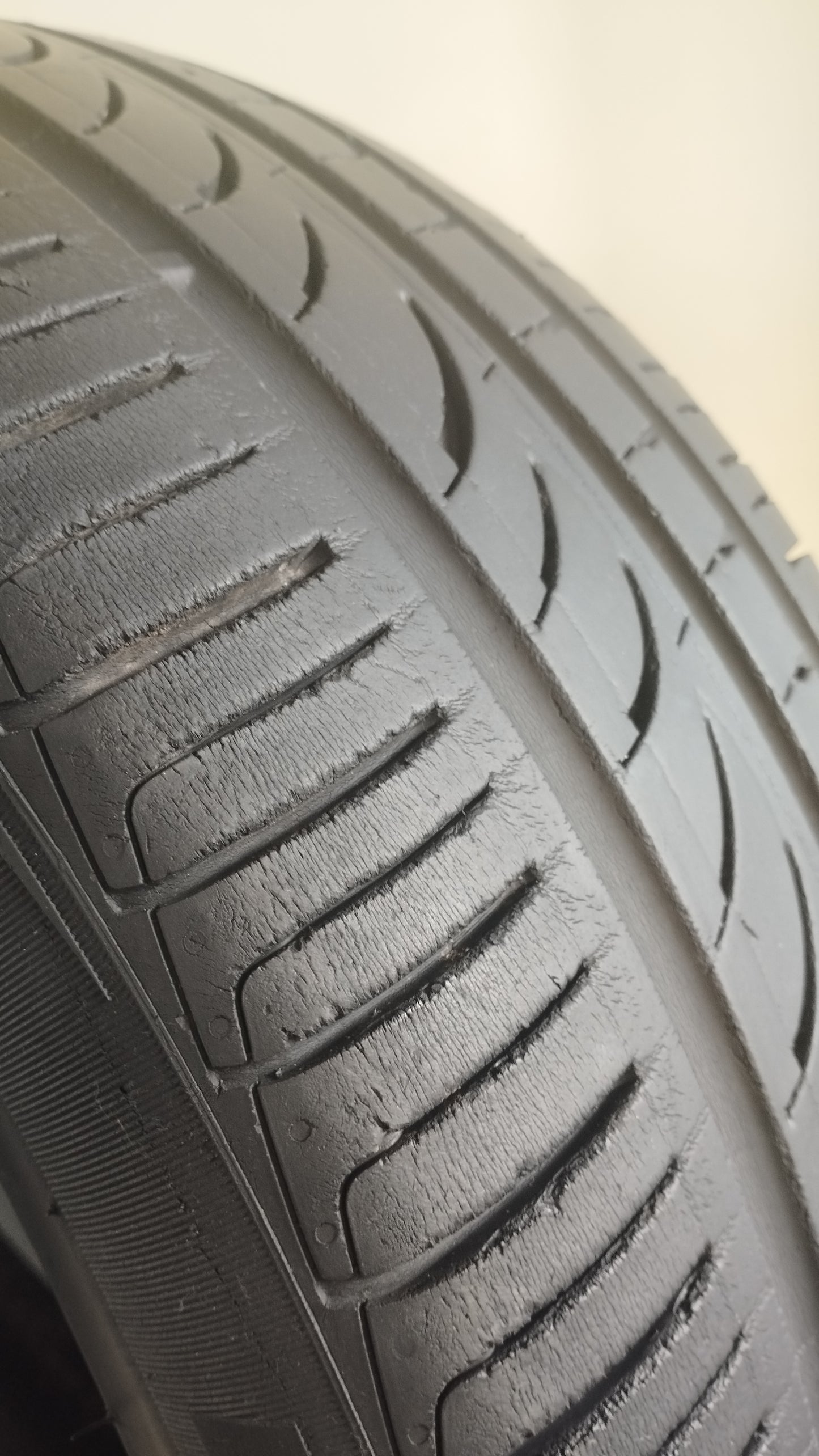 formula 225/45 r17 t005 energy cod.YY321