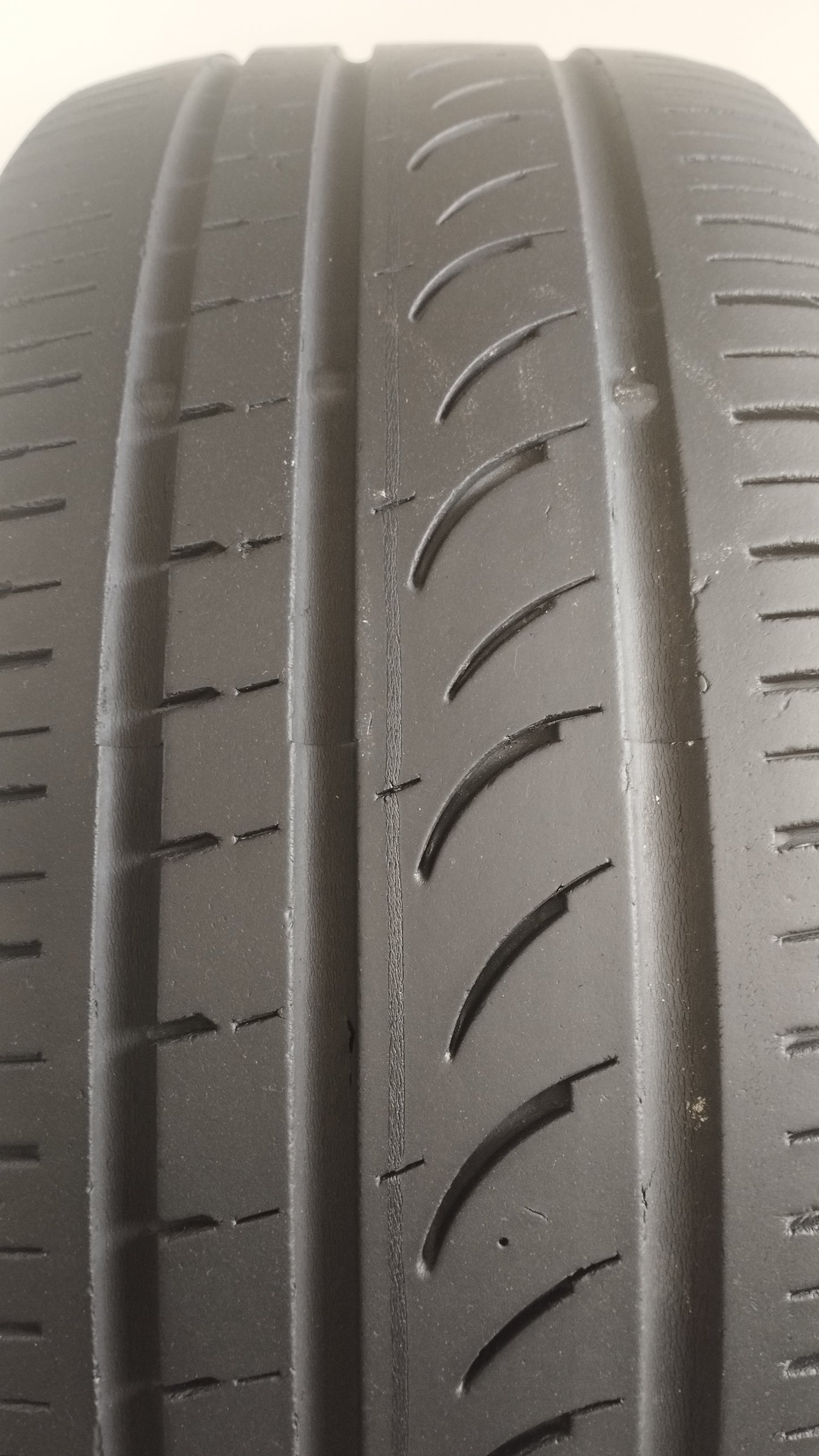 formula 225/45 r17 t005 energy cod.YY322