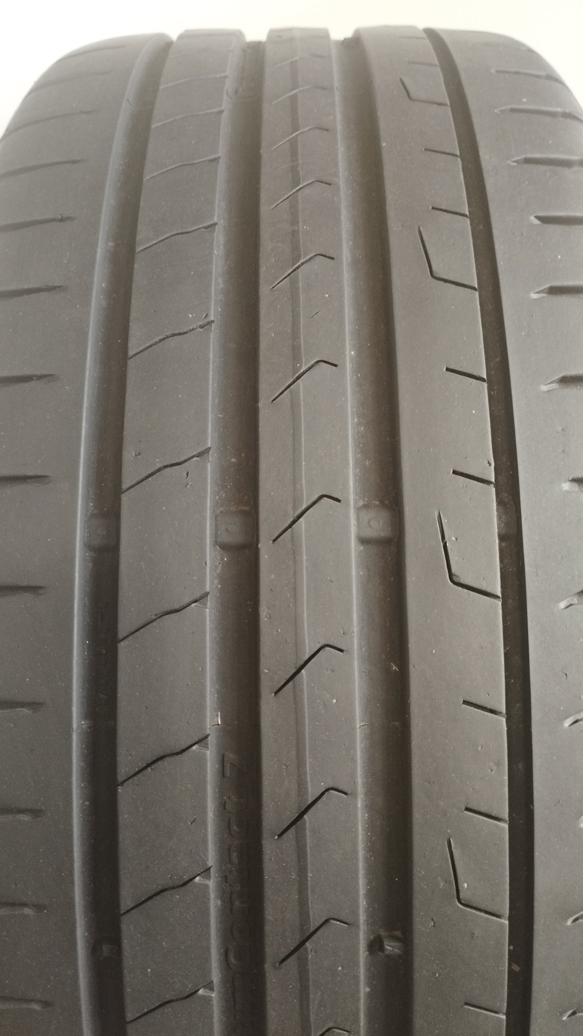 continental 225/45 r17 premiumcontact 7 ev cod.YY325