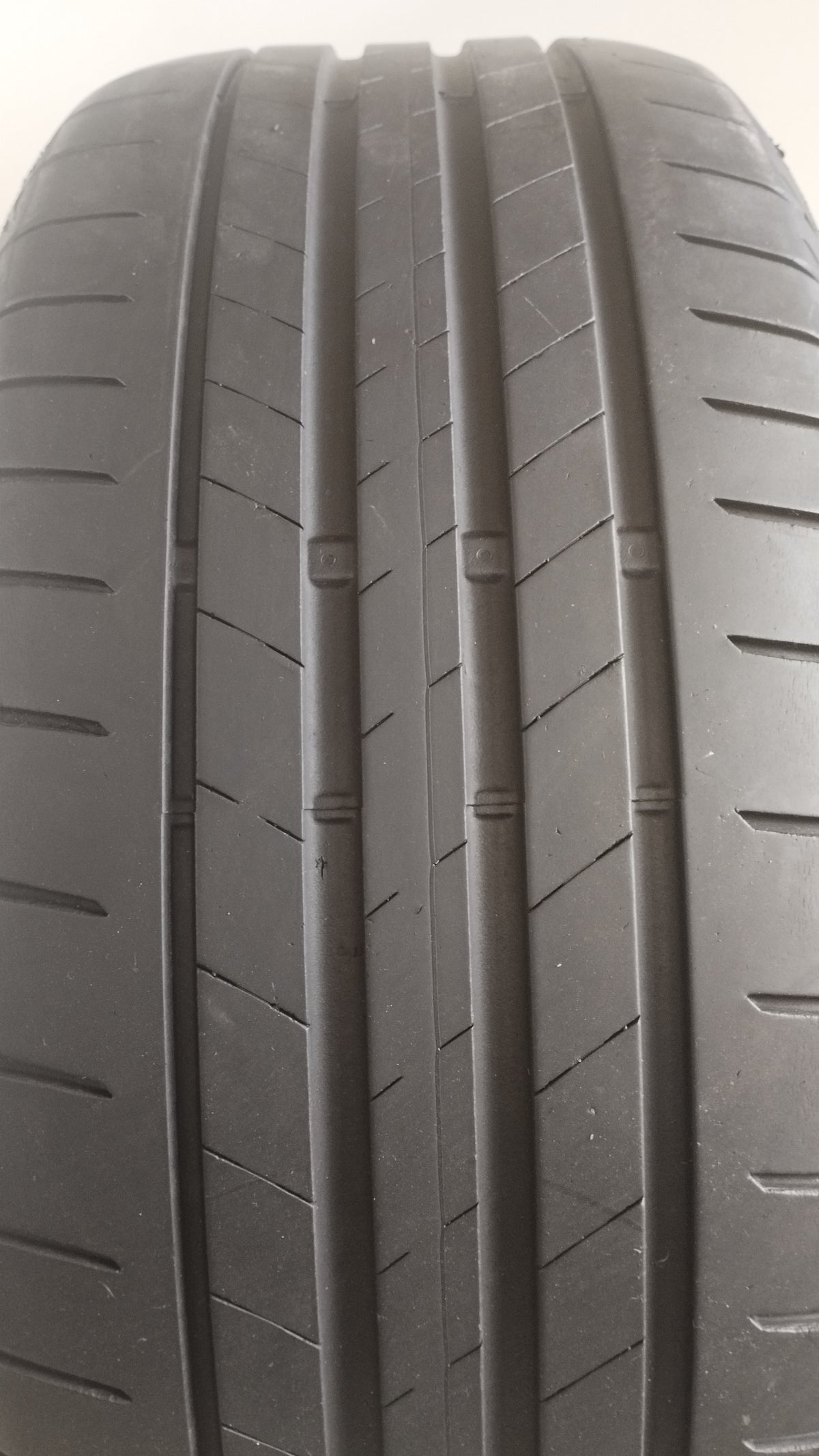 bridgestone 225/45 r17 t005 turanza cod.YY332