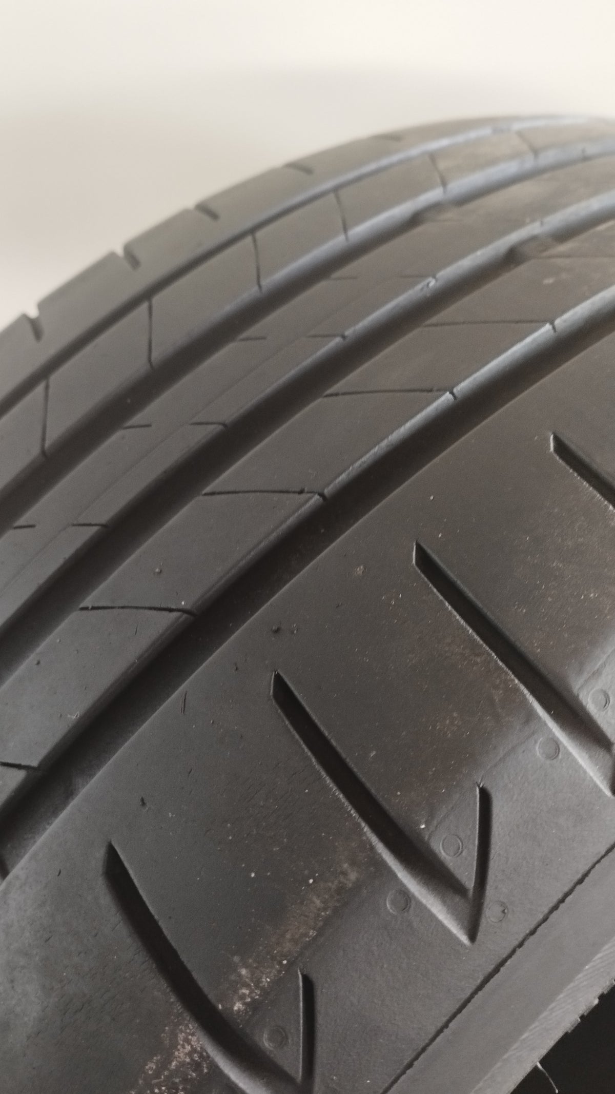 bridgestone 225/45 r17 t005 turanza cod.YY332