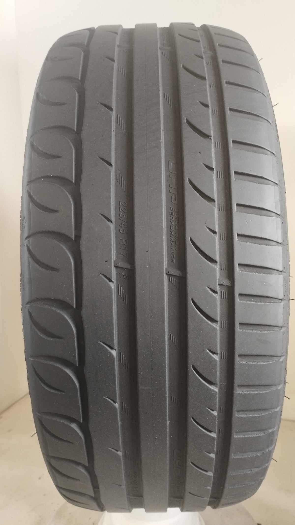 strial 225/45 r17 ultrahigh performance uhp cod.YY333