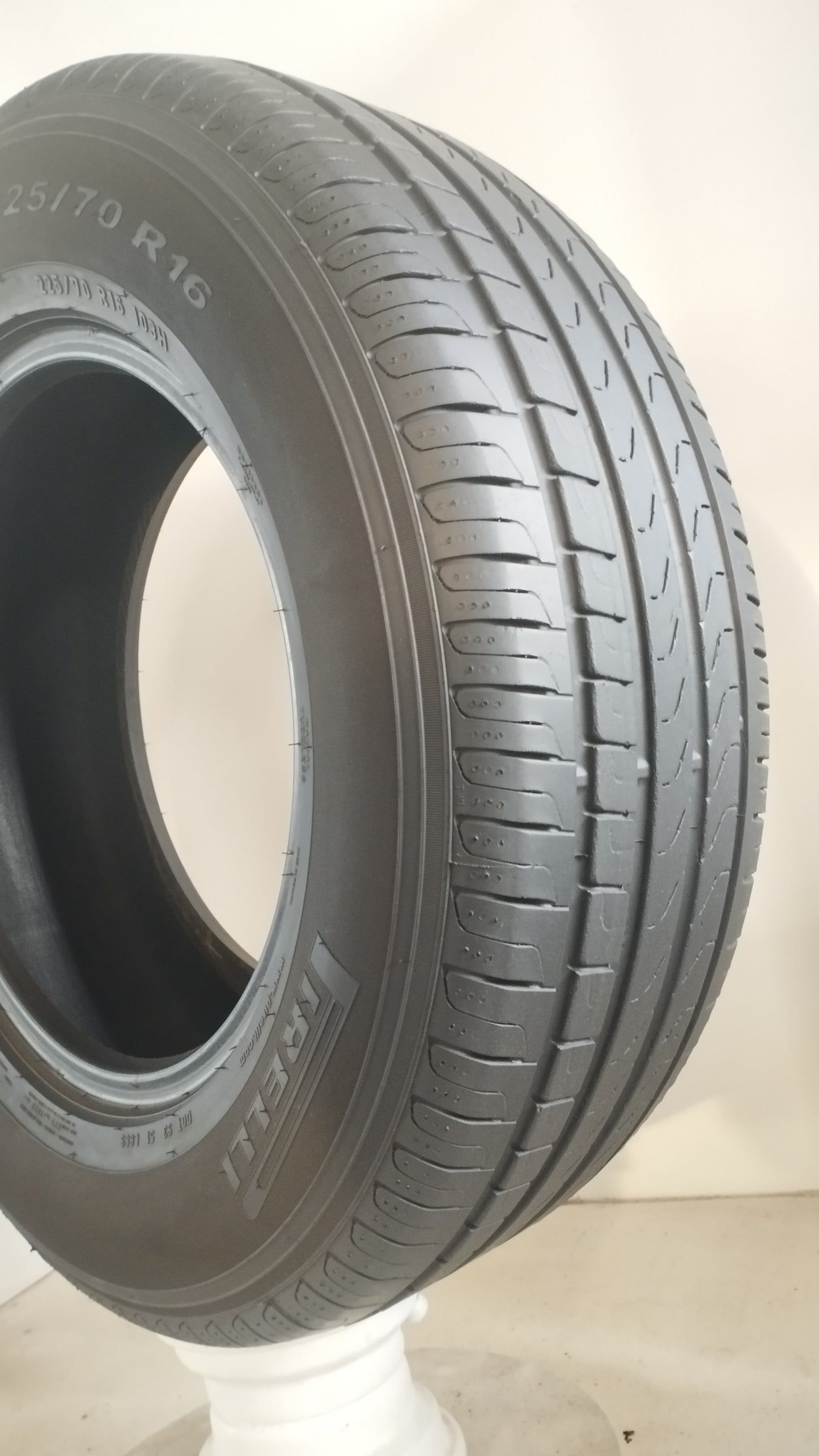 pirelli 225/70 r16 scorpion verde cod.YY334