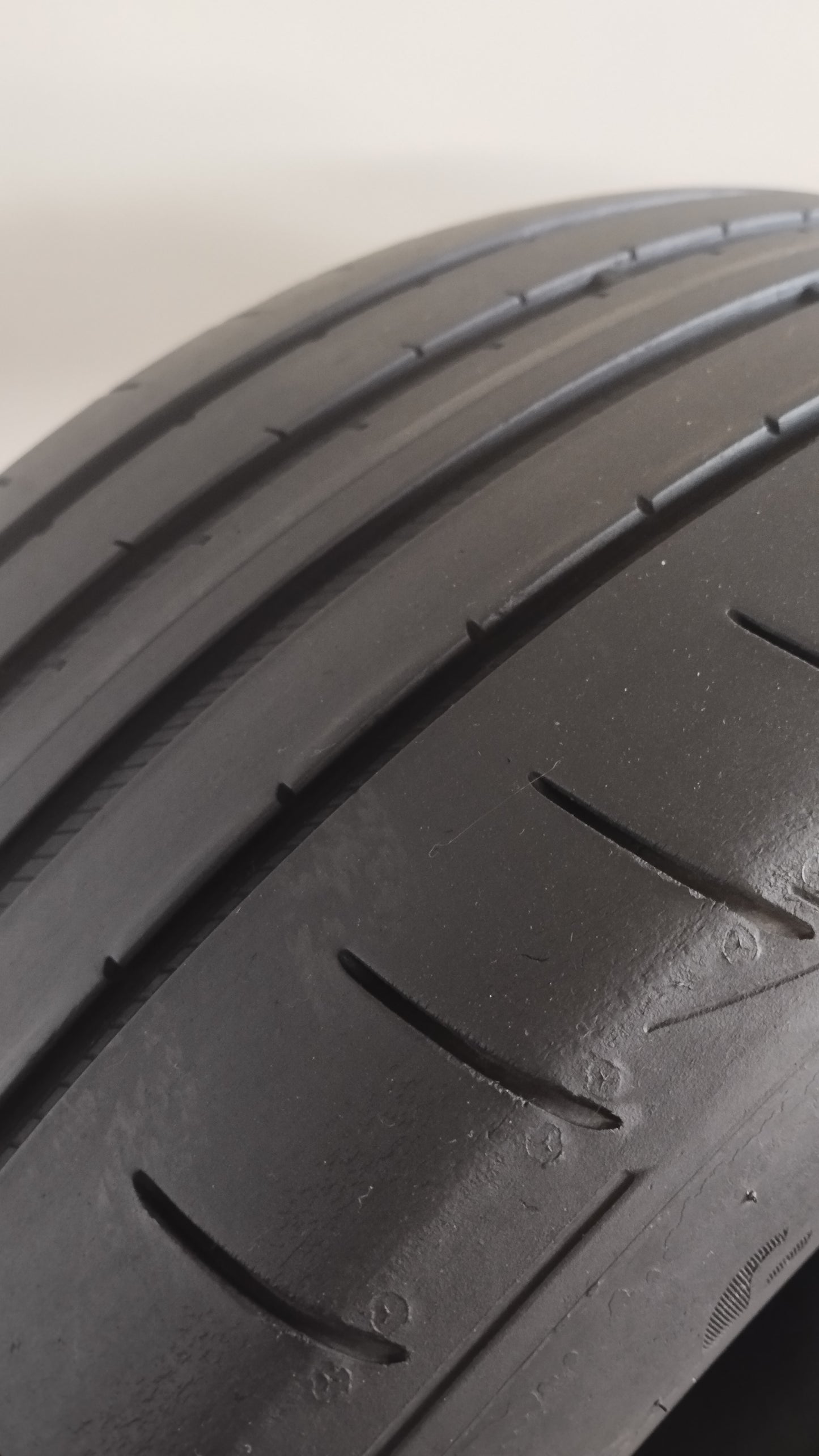goodyear 225/45 r17 eagle f1 cod.YY335