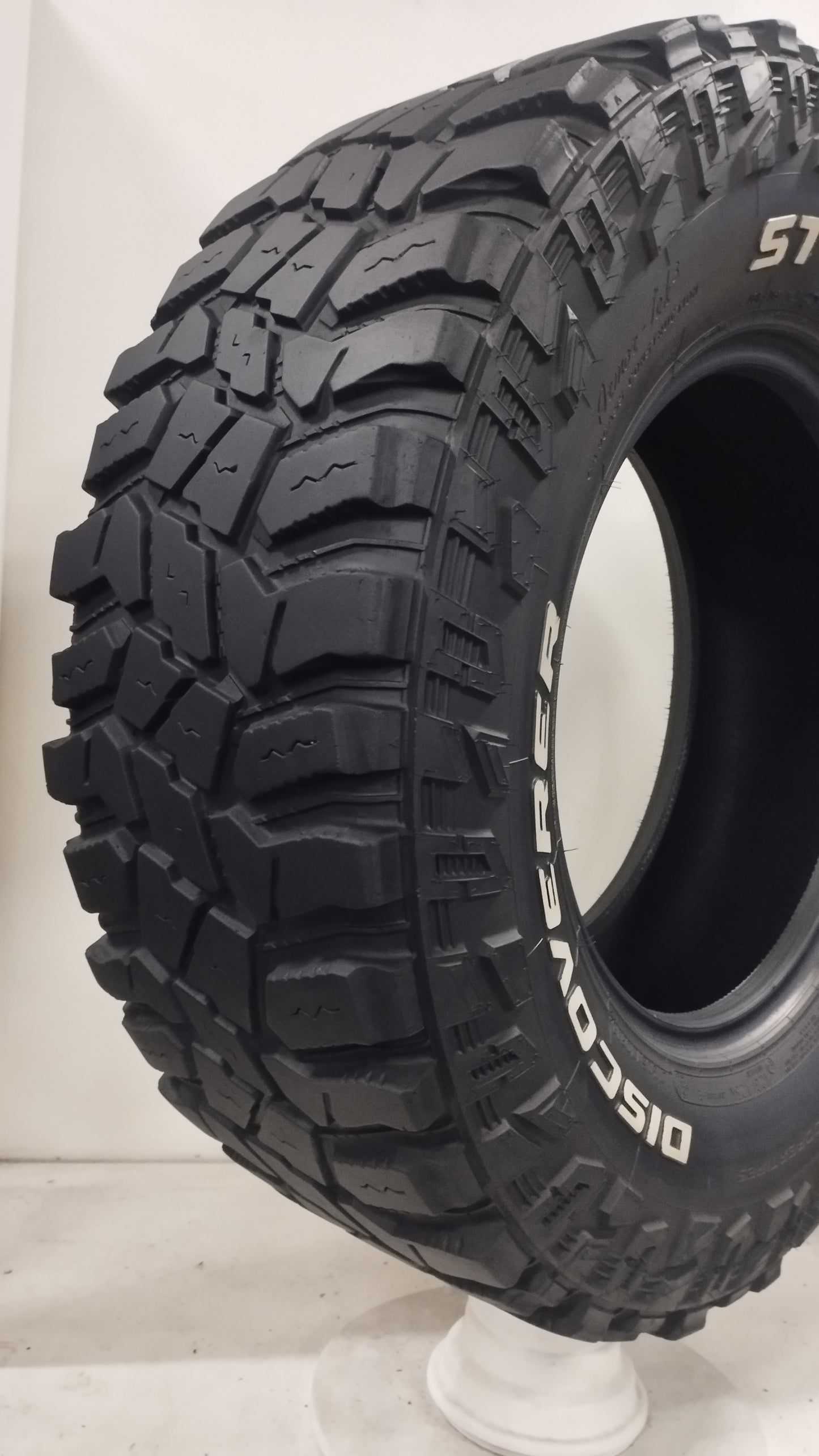 cooper 305/70 r18 discoverer stt pro cod.YY343