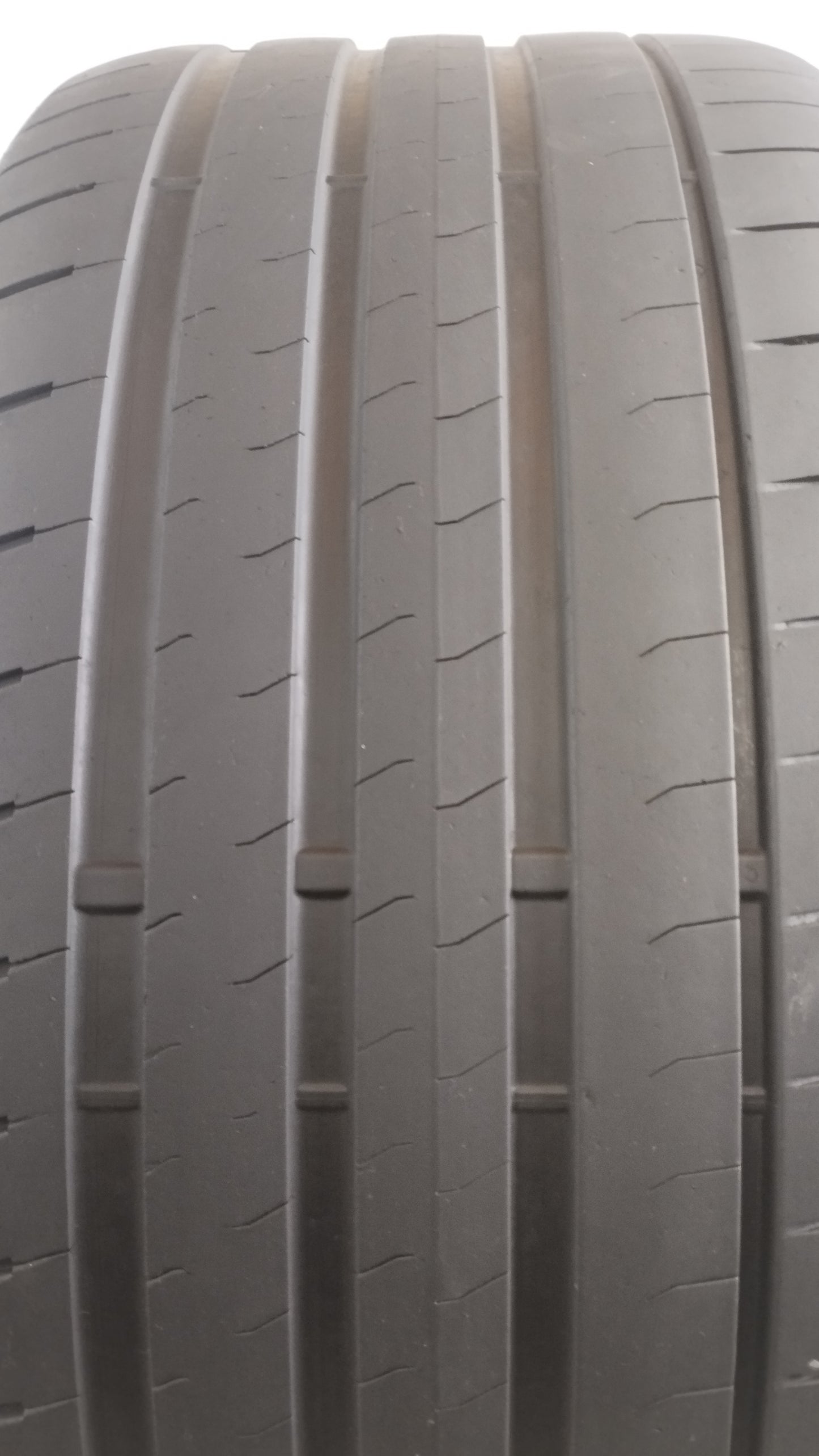 bridgestone 295/40 r20 potenza sport cod.YY34