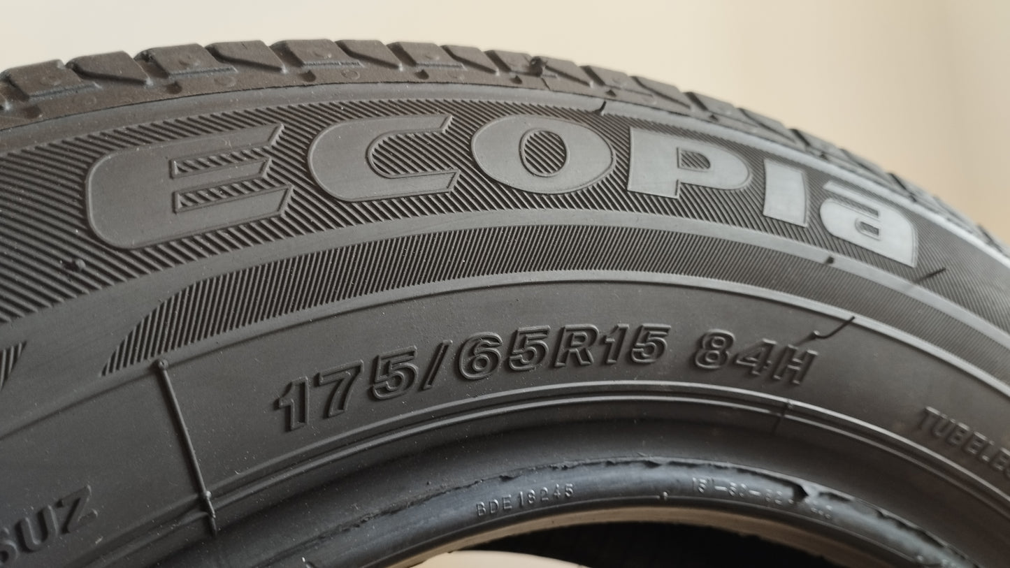 bridgestone 175/65 r15 ecopia ep 25 cod.YY362