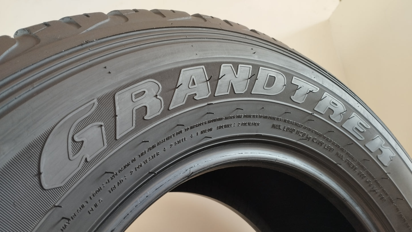 dunlop 265/65 r17 grandtrek at 22 cod.YY363