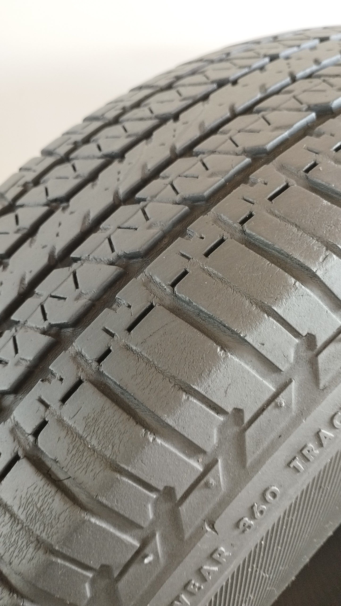 bridgestone 205/70 r15 dueler h/t 684 II cod.YY367