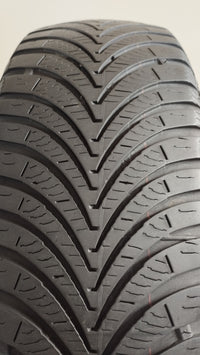 kumho 165/60 r14 solus ha 4s cod.YY377