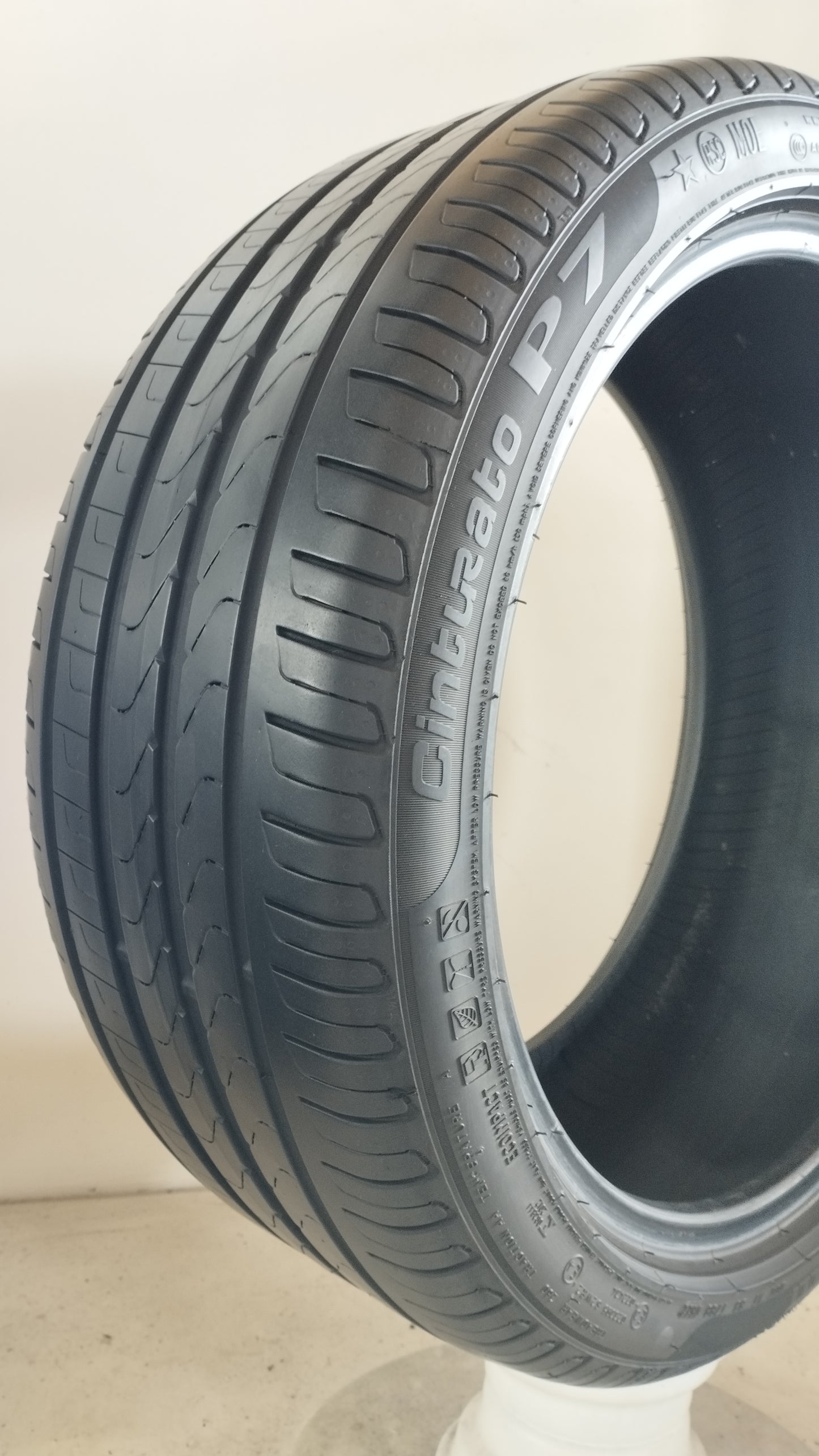 pirelli 275/35 r19 cinturato p7 runflat cod.YY381