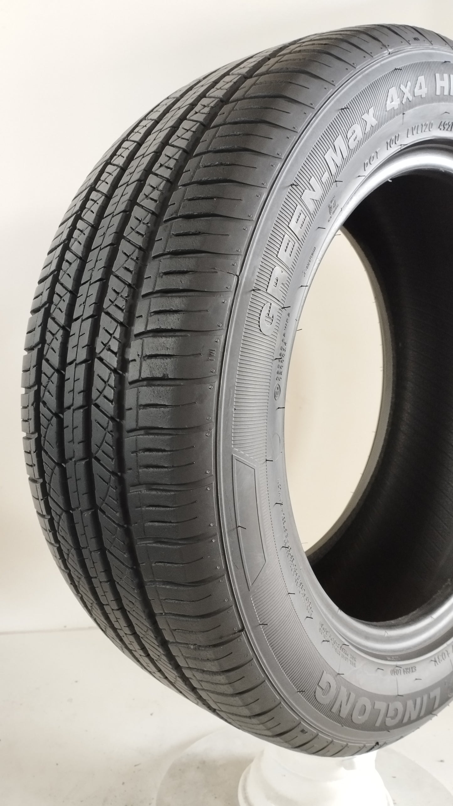 linglong 235/55 r17 greenmax 4x4 hp cod.YY383