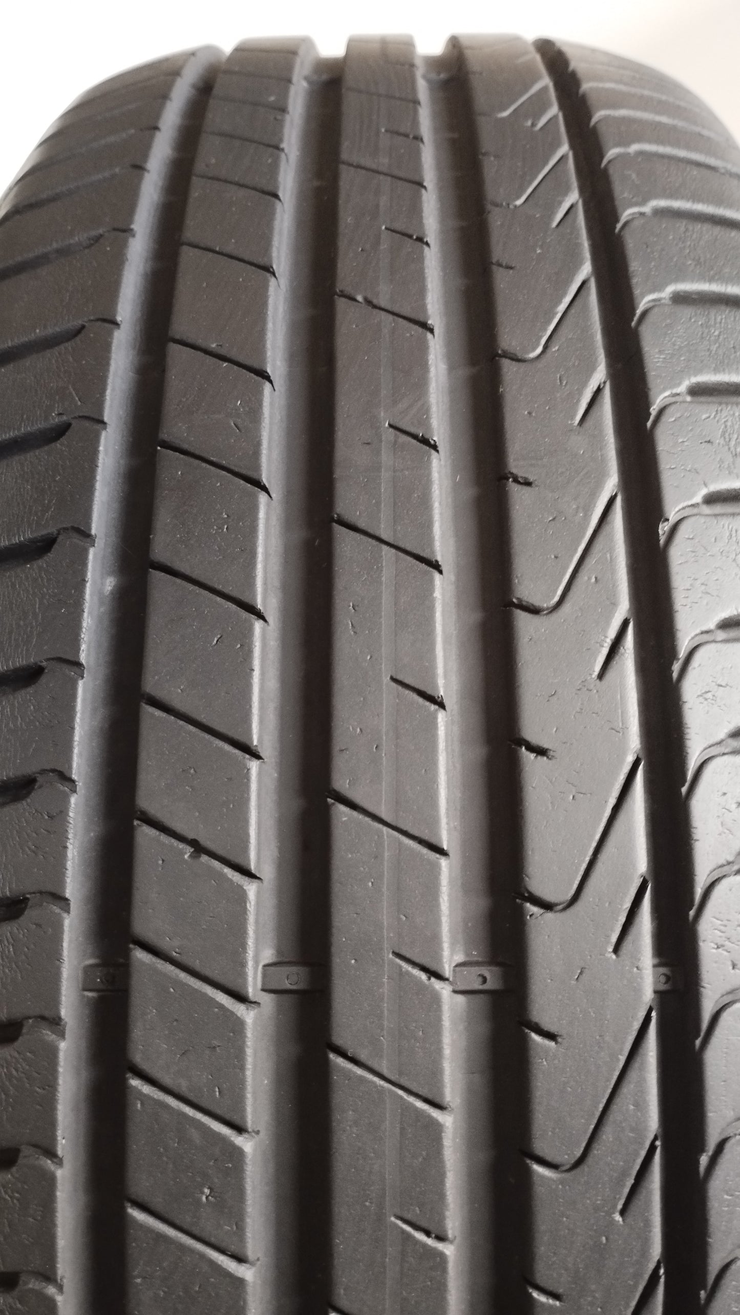pirelli 215/55 r17 cinturato p7 cod.YY385
