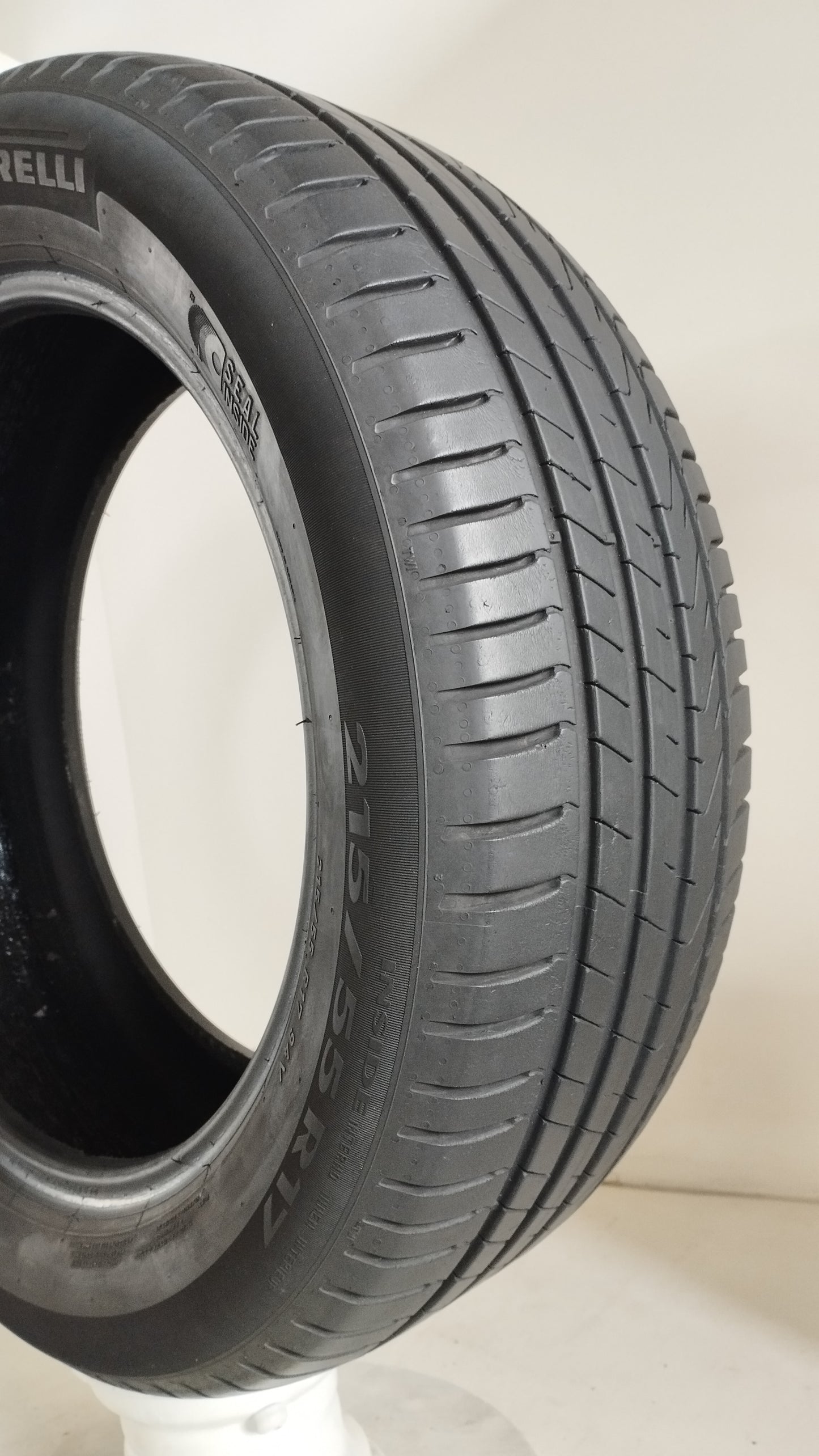 pirelli 215/55 r17 cinturato p7 cod.YY385