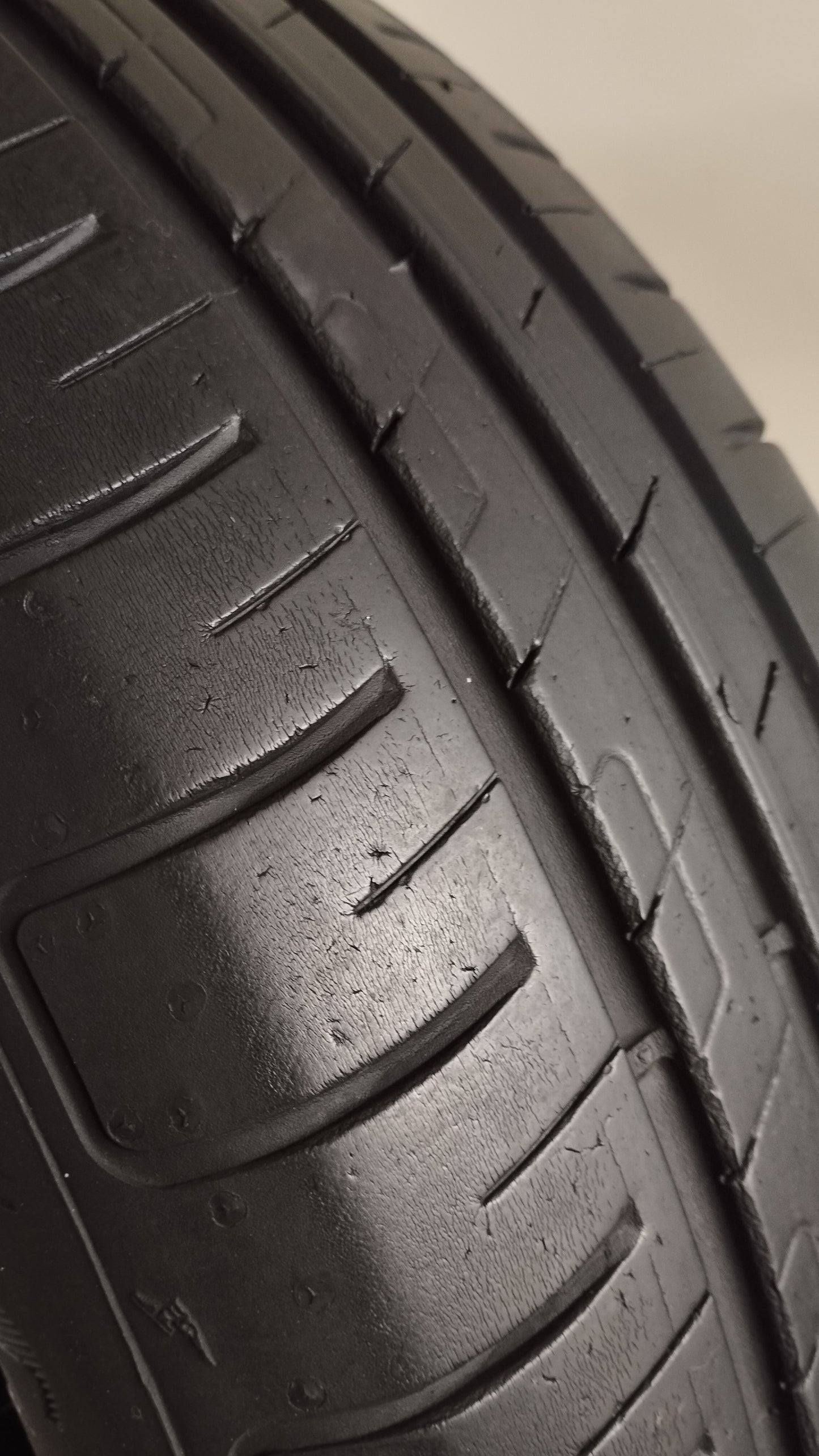 goodyear 185/65 r15 efficientgrip cod.YY393