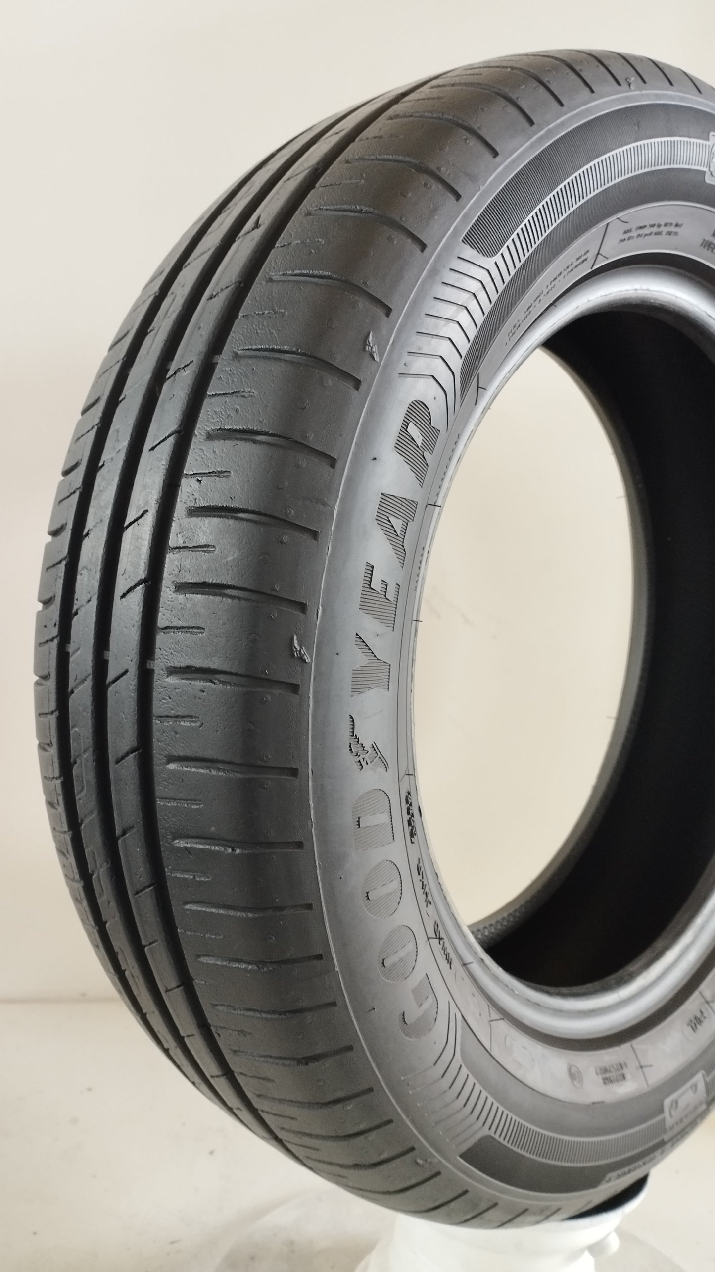 goodyear 185/65 r15 efficientgrip cod.YY394