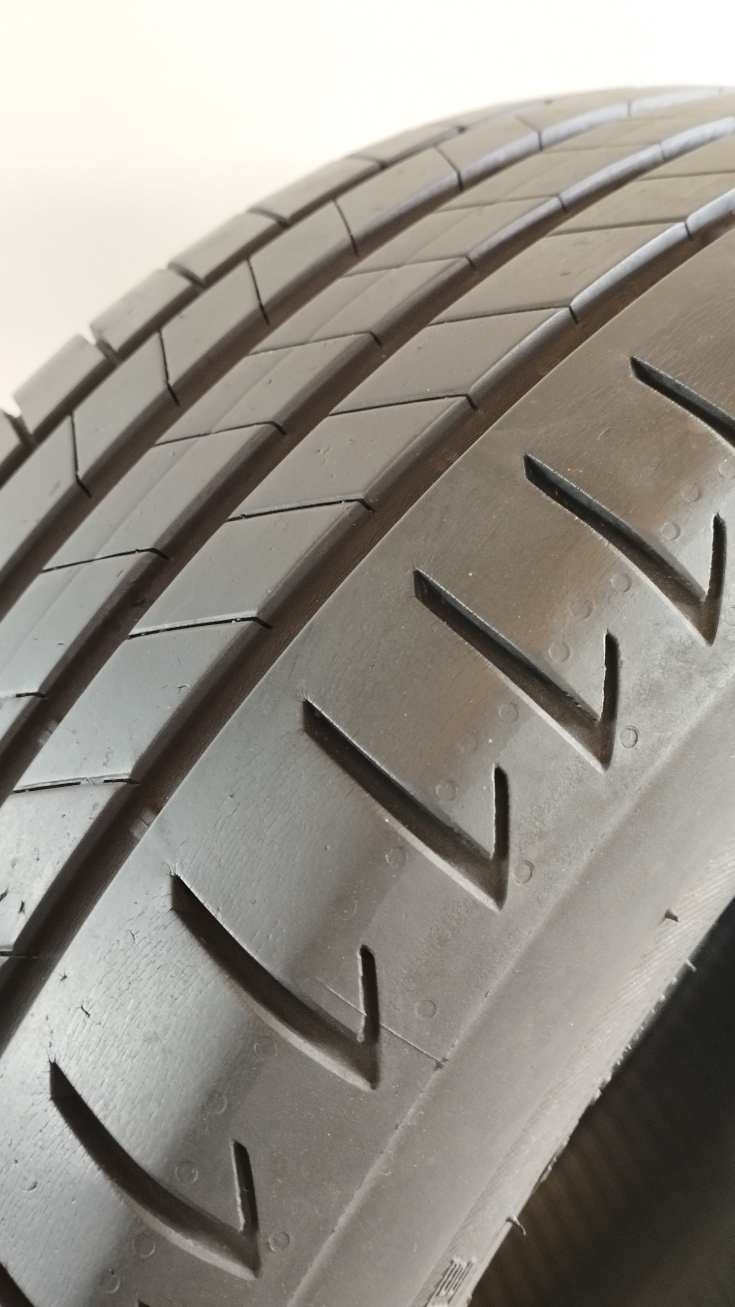 bridgestone 185/55 r15 turanza eco cod.YY398
