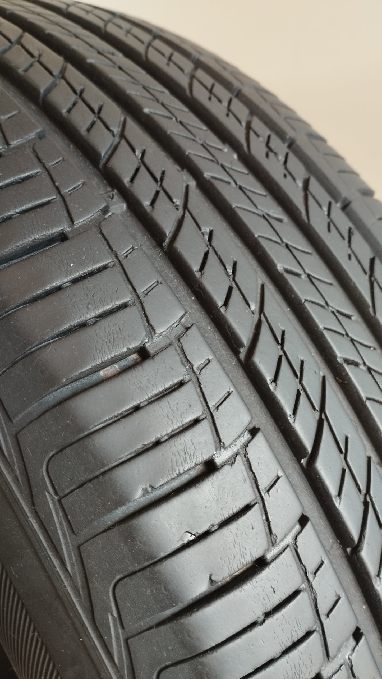 hankook 215/65 r16 dynapro hp2 cod.YY404