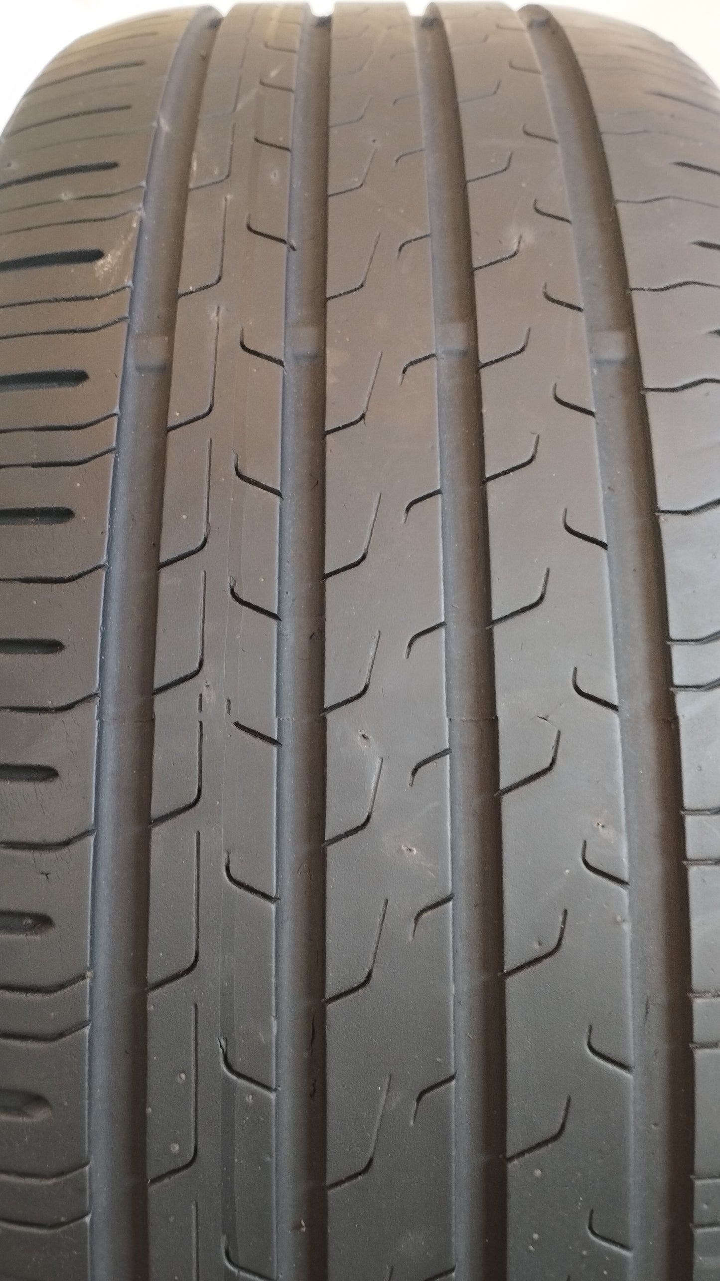 continental 235/55 r18 ecocontact 6 cod.YY409