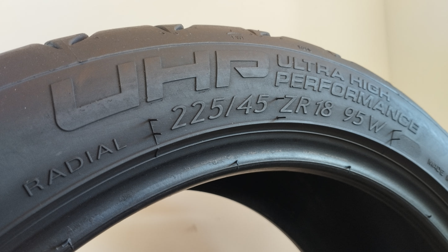 strial 225/45 r18 uhp cod.YY414