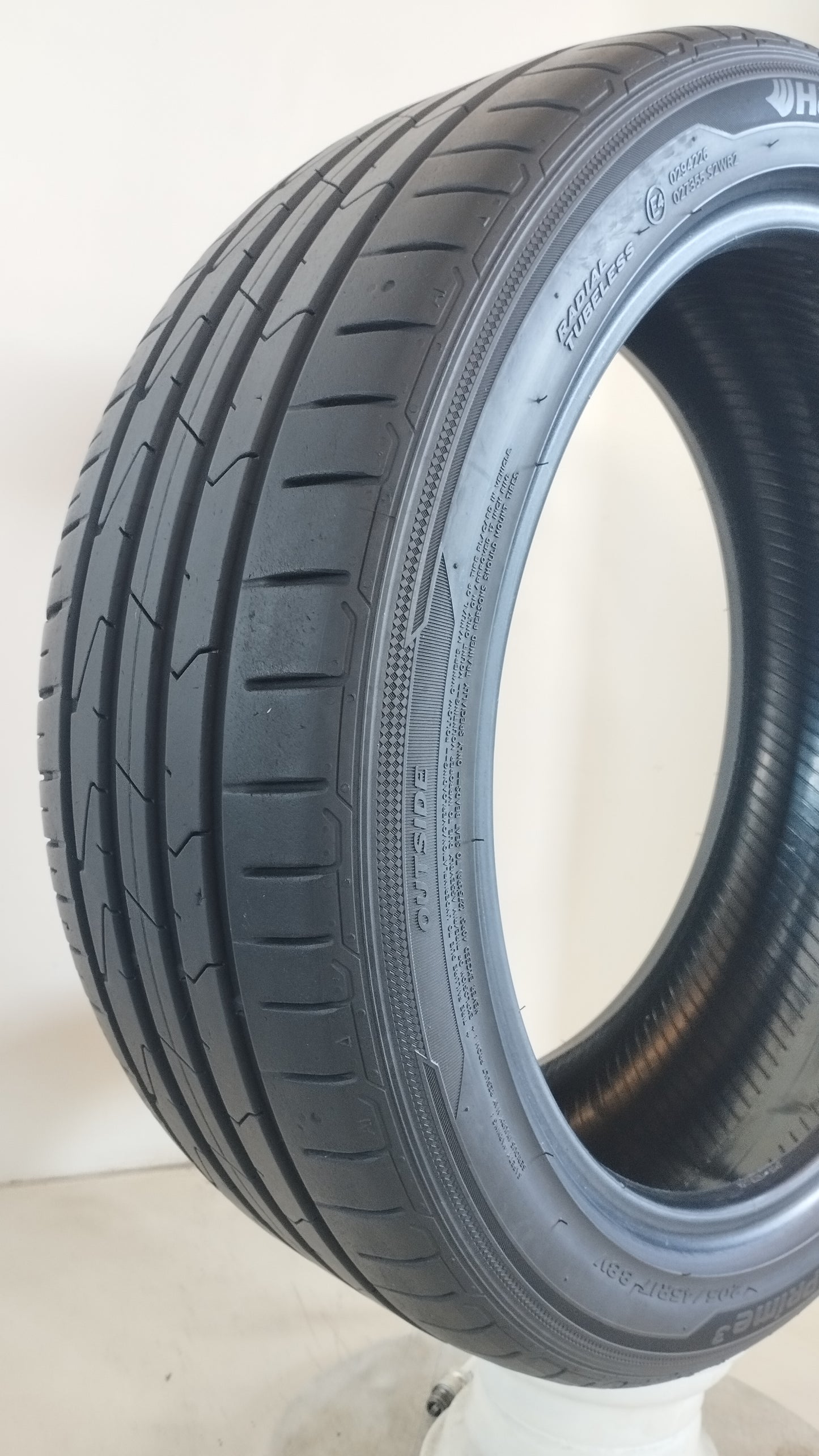 hankook 205/45 r17 ventus prime 3 cod.YY417