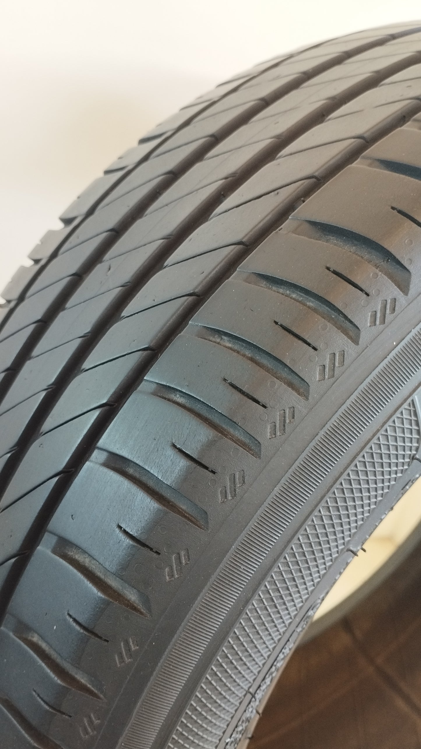 kleber 195/55 r16 dynaxer hp4 cod.YY419