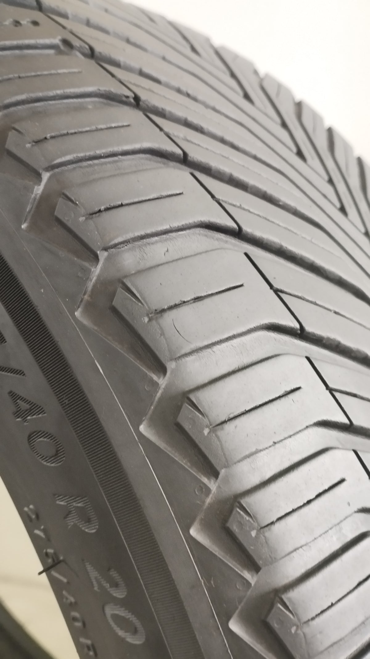 michelin 275/40 r20 crossclimate 2 suv YY41