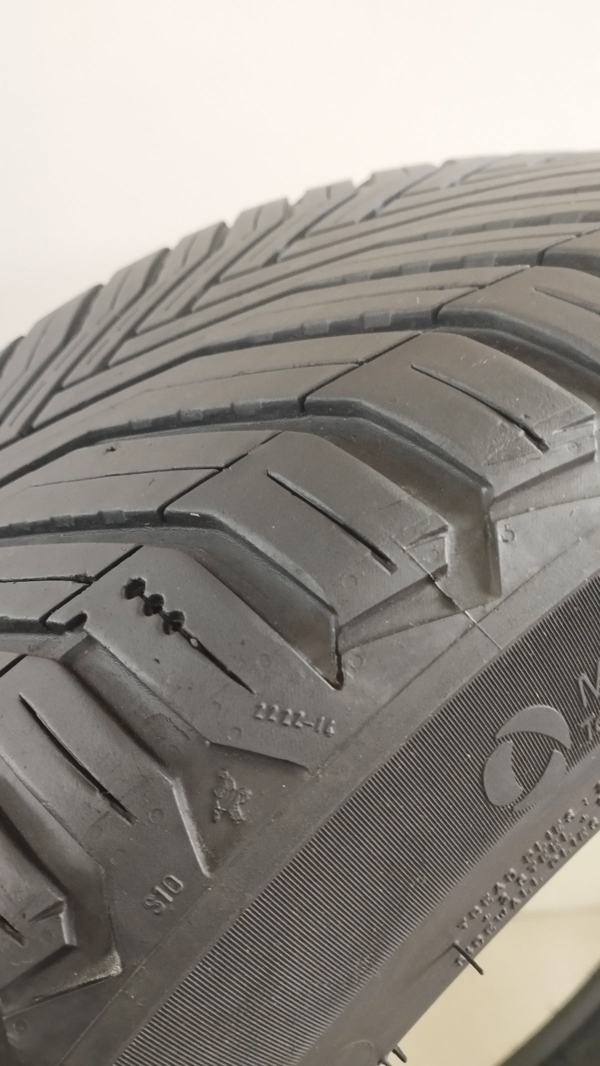 michelin 275/40 r20 crossclimate 2 suv YY41