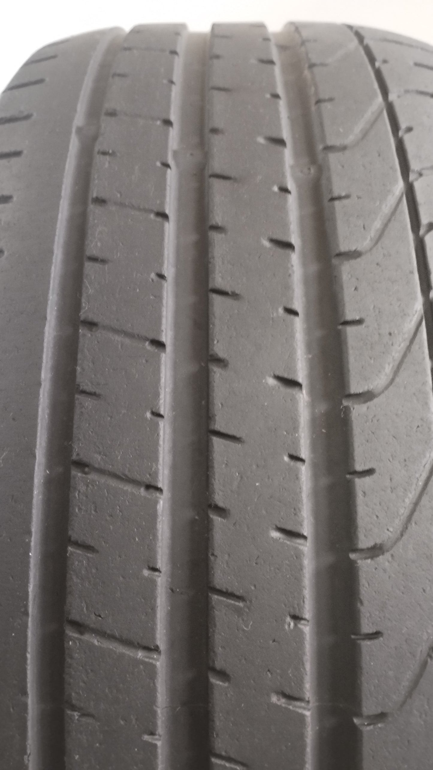 pirelli 245/35 r20 pzero NO YY42