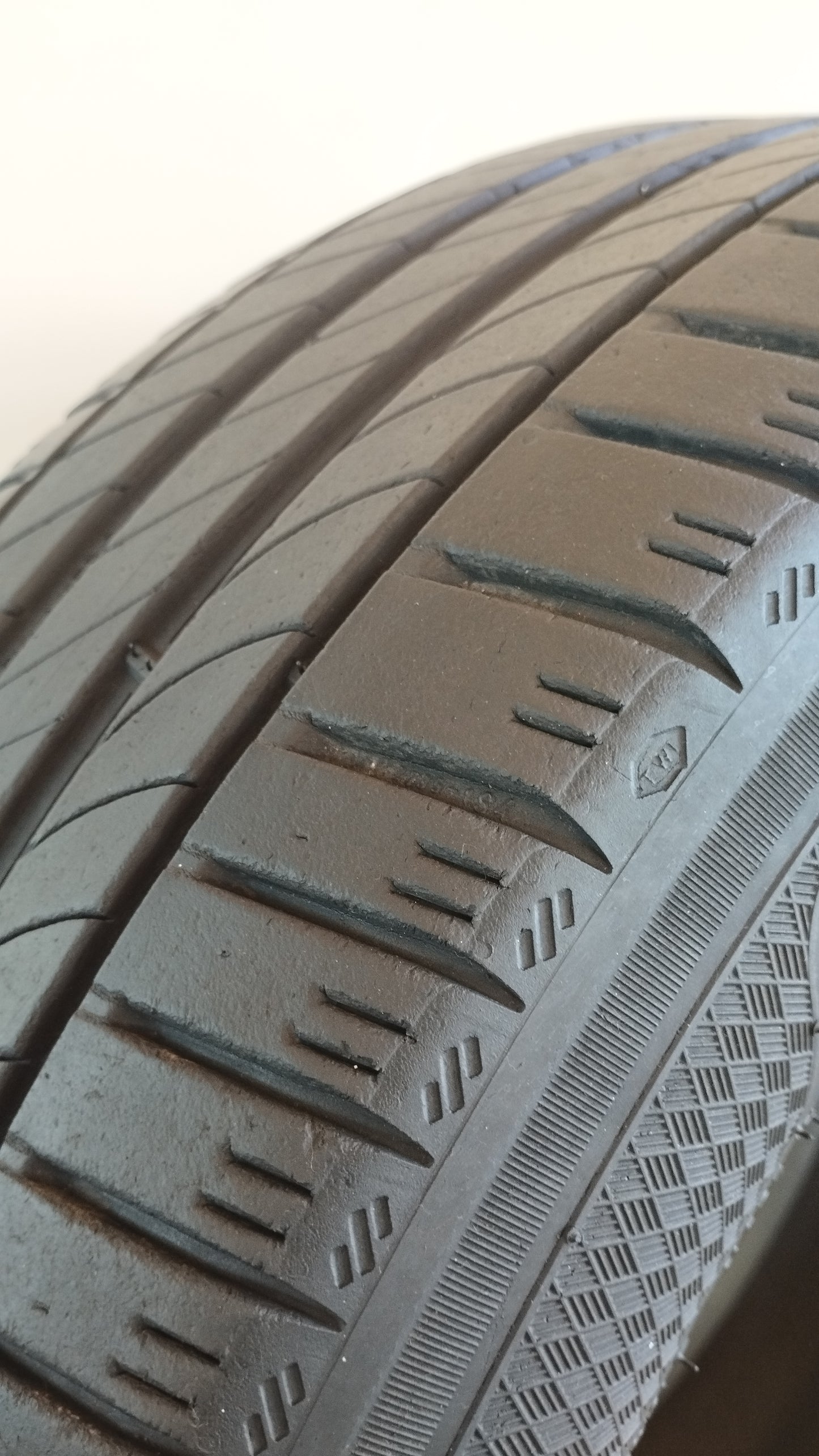 kleber 225/55 r18 dynaxer suv cod.YY430
