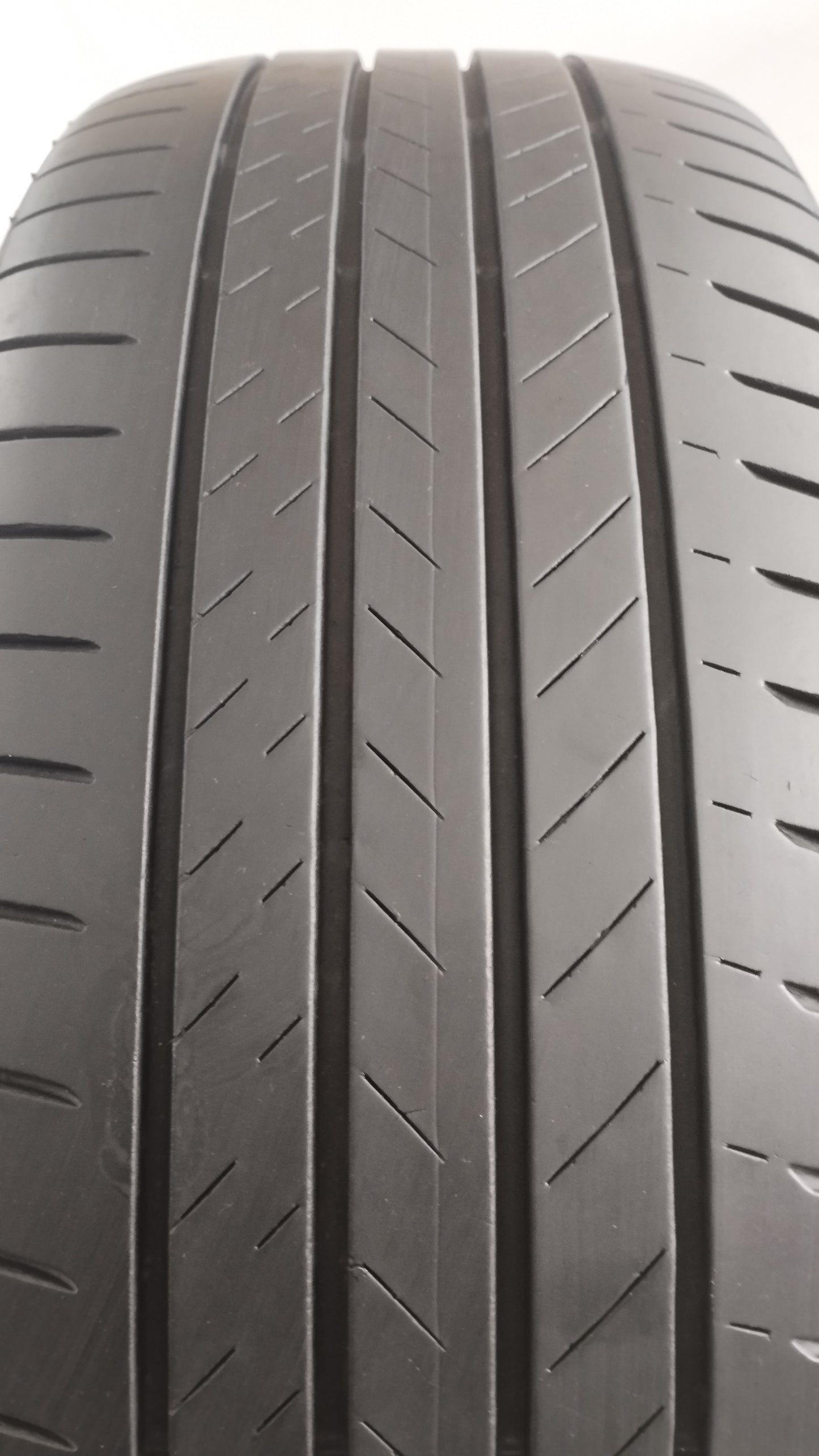 bridgestone 235/55 r19 aleanza 001 Art. YY44