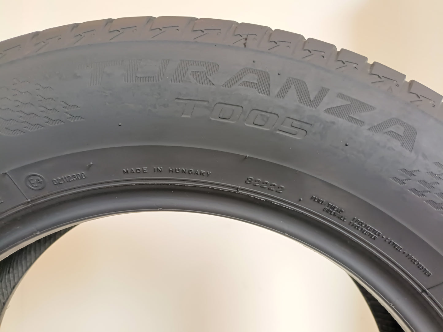 pneumatici usati bridgestone 215/65 R17 turanza t005 cod.YY453