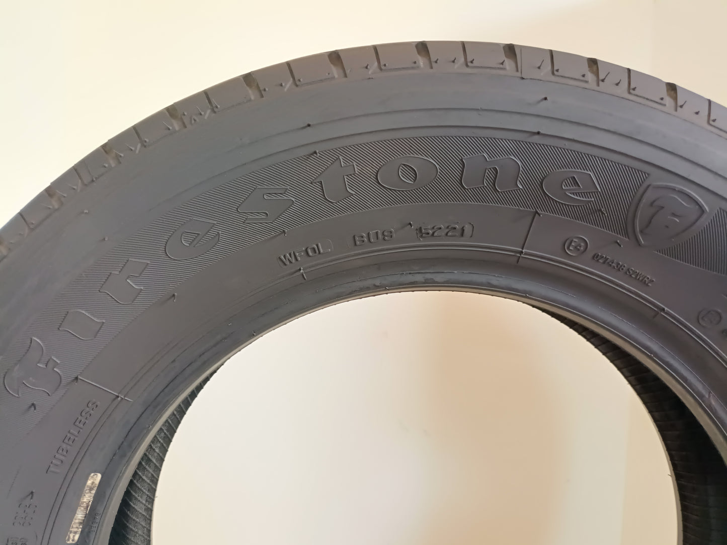 pneumatici usati firestone 215/65 r16 vanhawk 2 cod.YY456