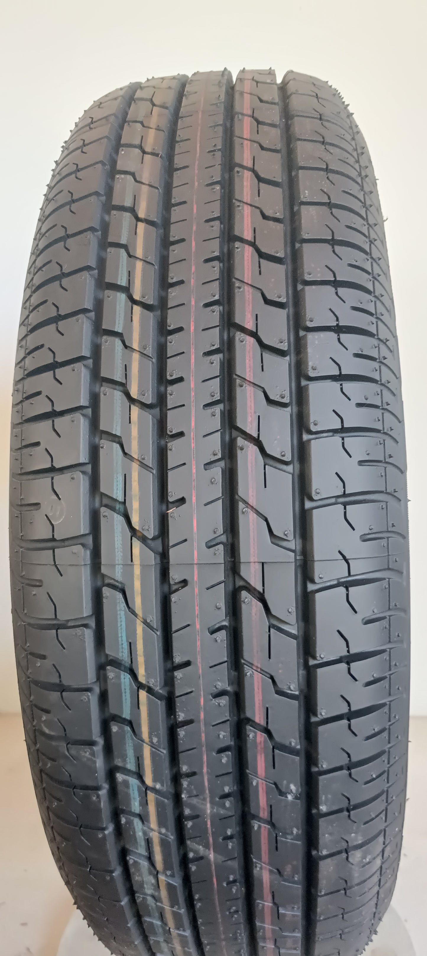 pneumatici usati bridgestone 195/70 r15 b390 cod.YY460
