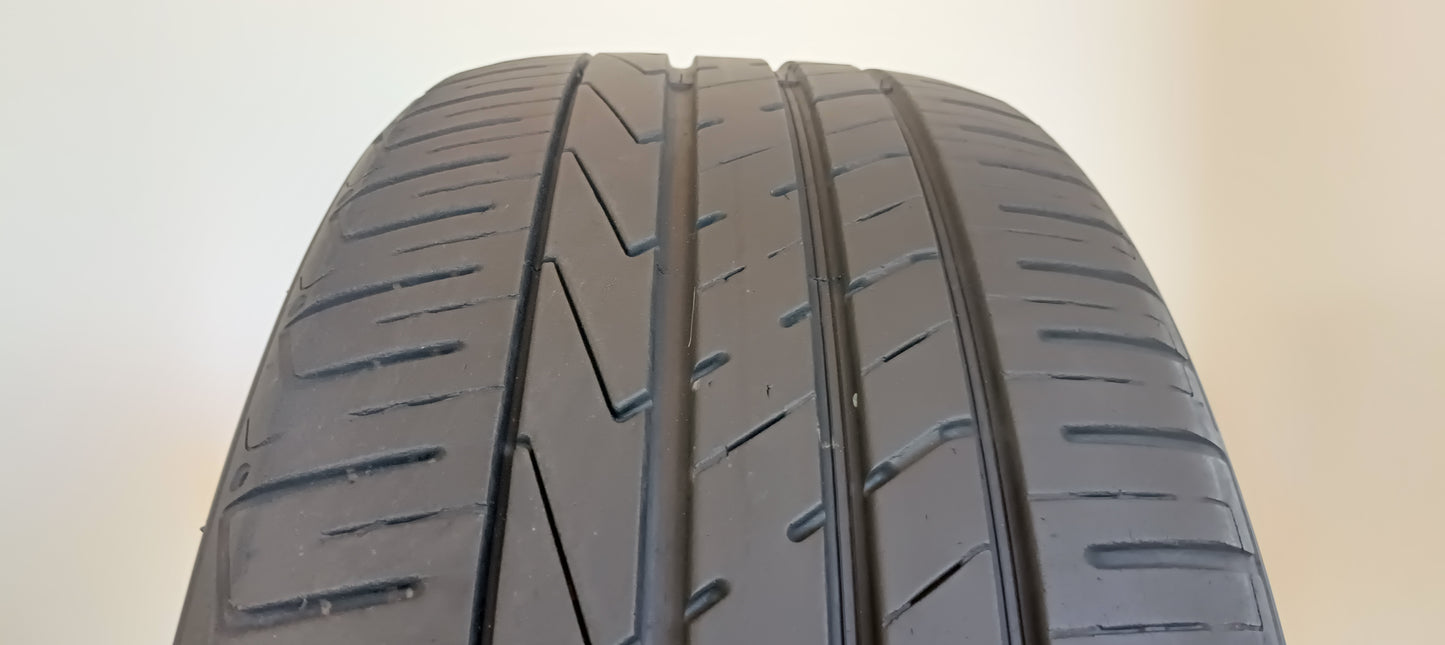 pneumatici usati hankook 235/50 r19 ventus s1 evo 2 suv cod.YY462