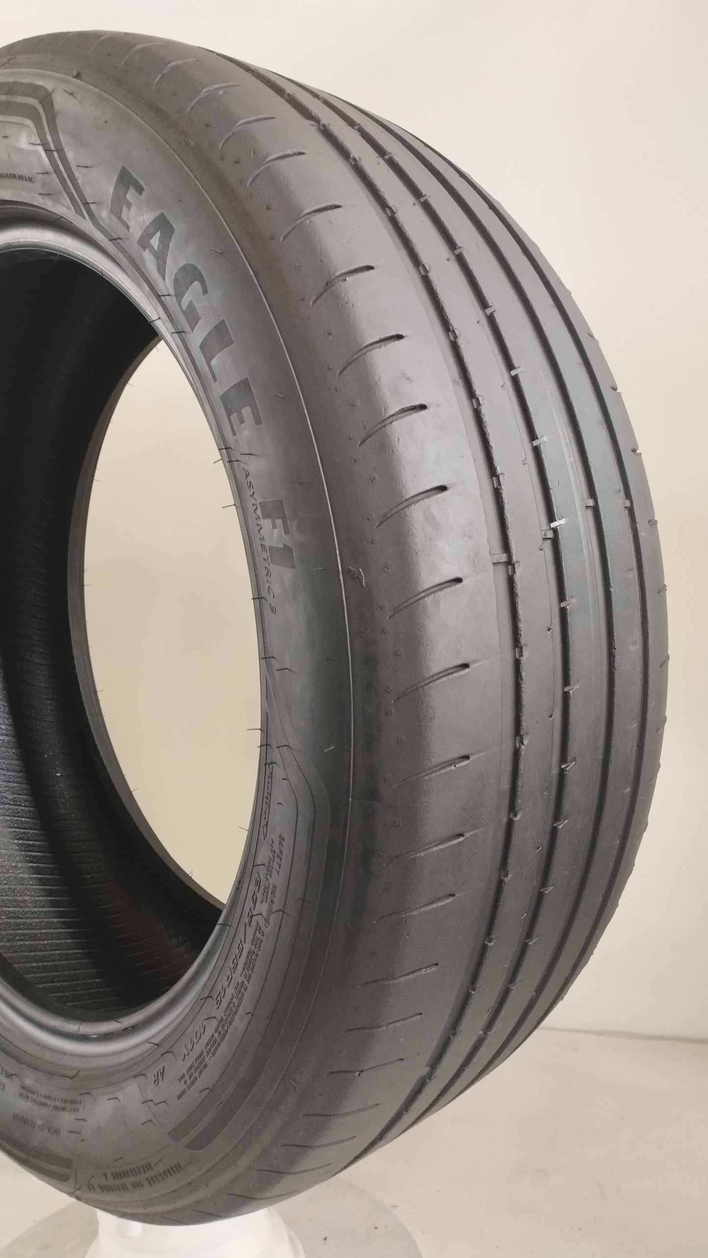 goodyear 235/55 r19 eagle f1 suv Art. YY46