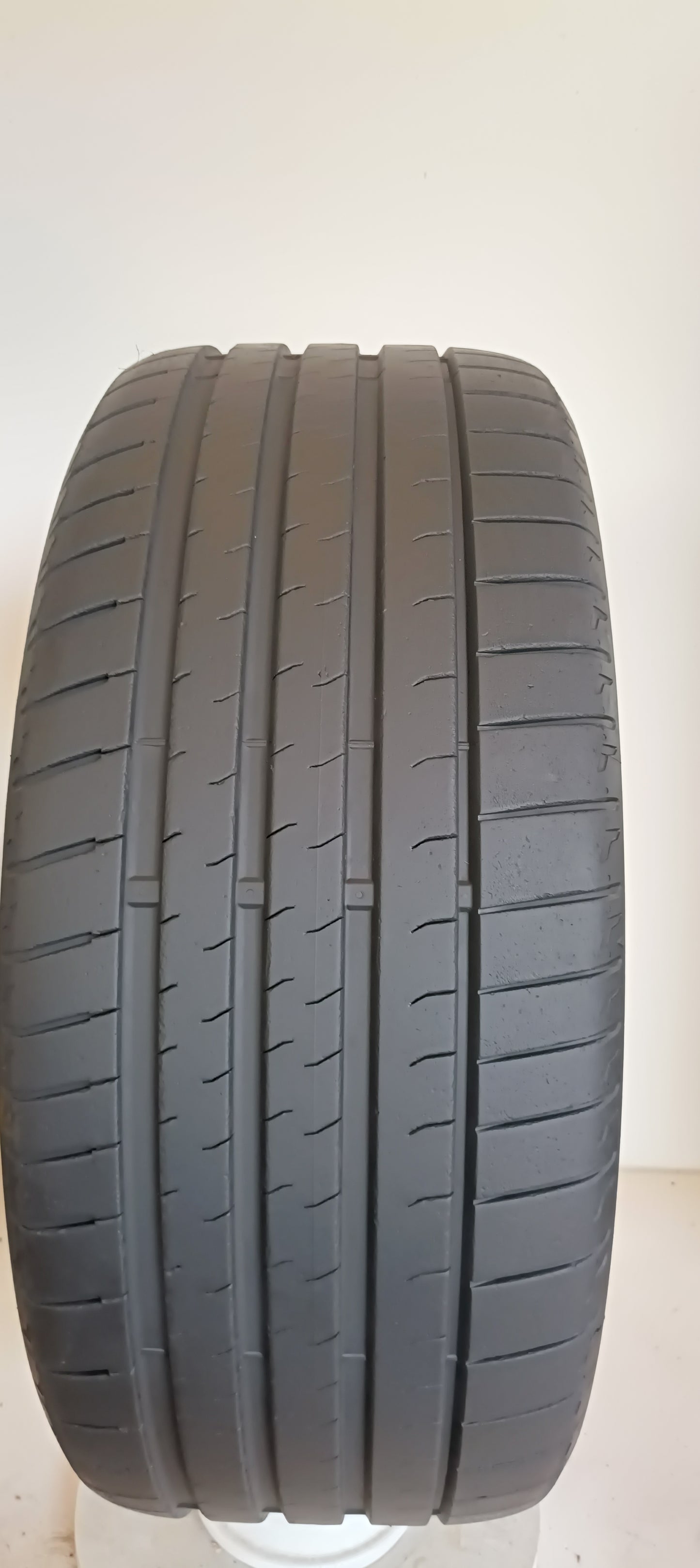 pneumatici usati bridgestone 245/40 r20 potenza sport cod.YY470