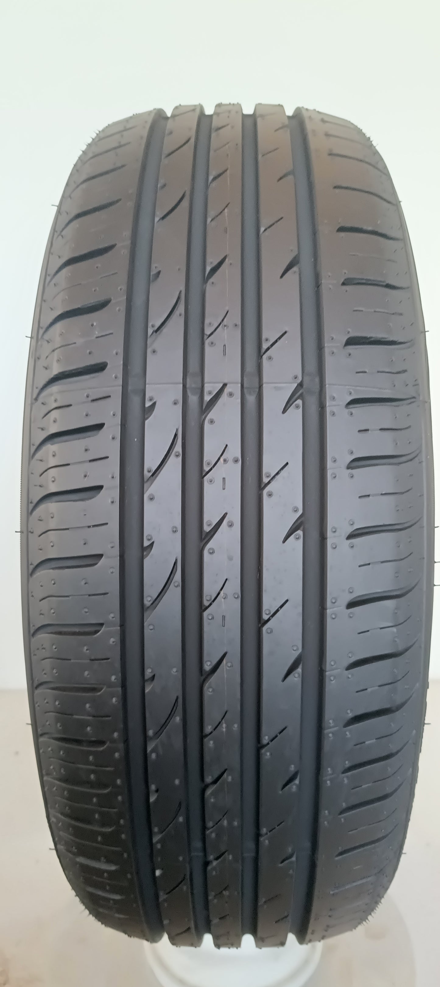 pneumatici usati nexen 195/55 r16 nblue hd plus cod.YY477