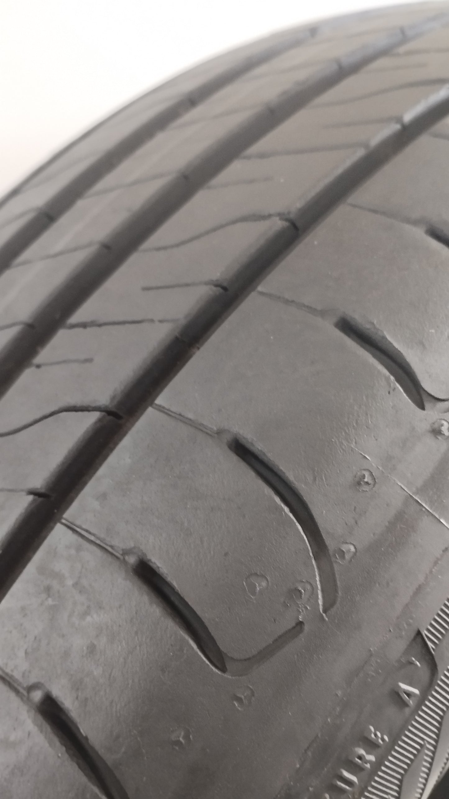 goodyear 235/55 r19 efficientgrip 2 suv Art. YY47