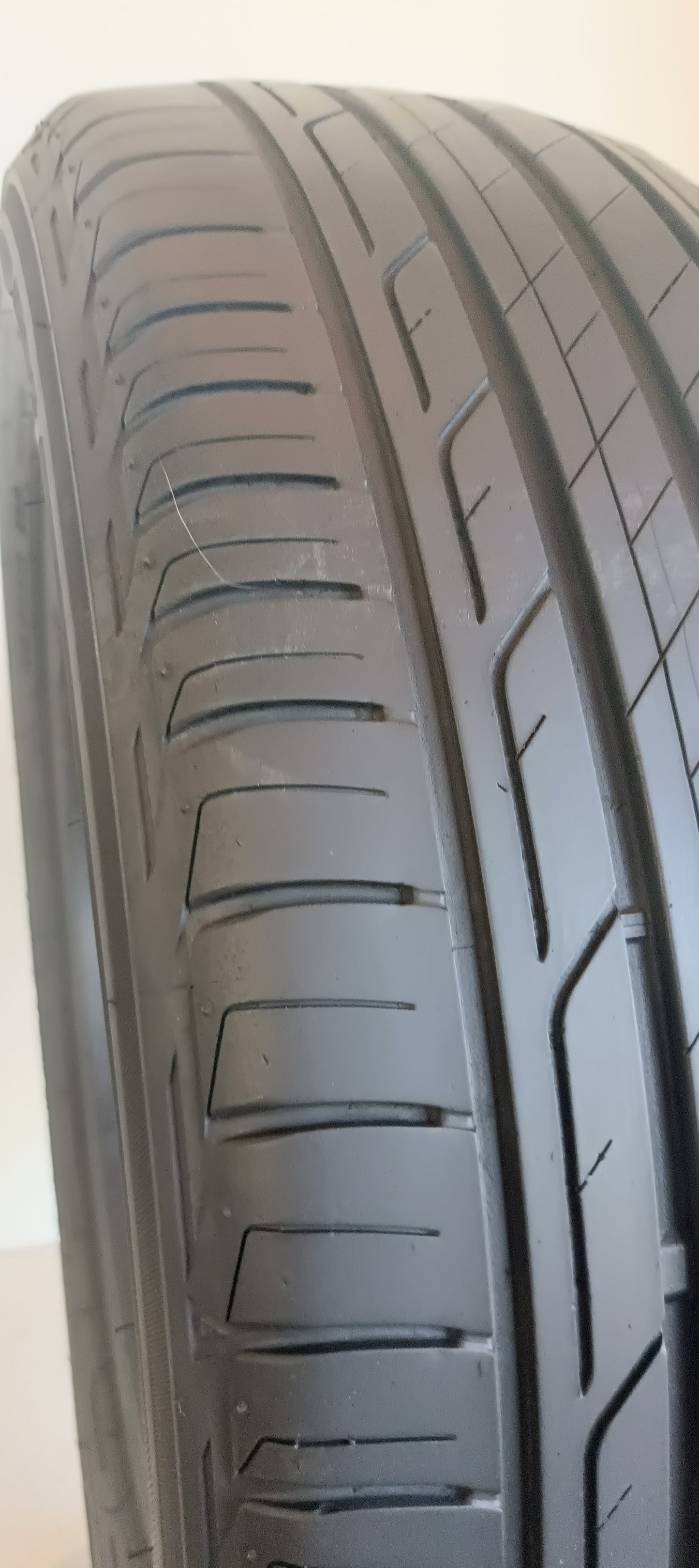 pneumatici usati bridgestone 195/60 r16 T001 turanza cod.YY483