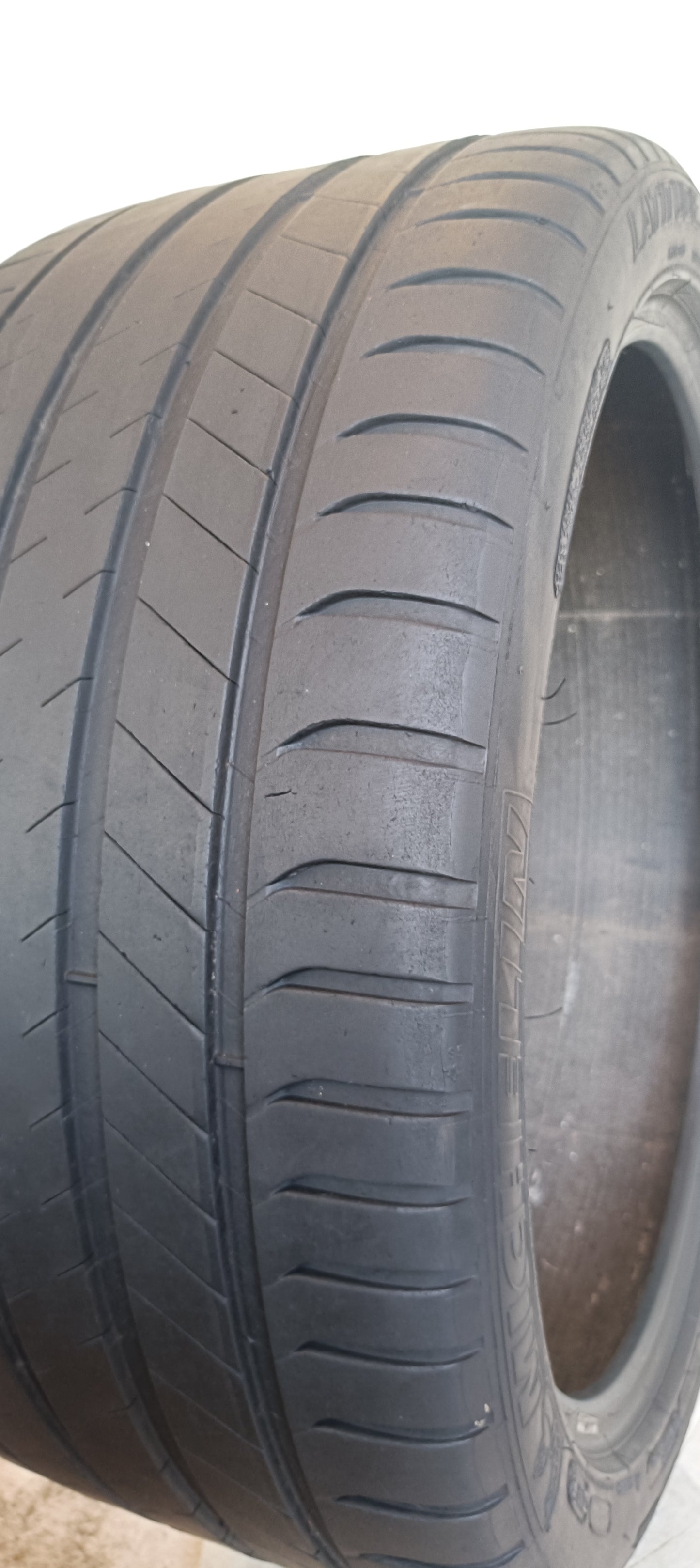 pneumatici usati michelin 295/35 r21 latitude sport 3 M.O. cod.YY489