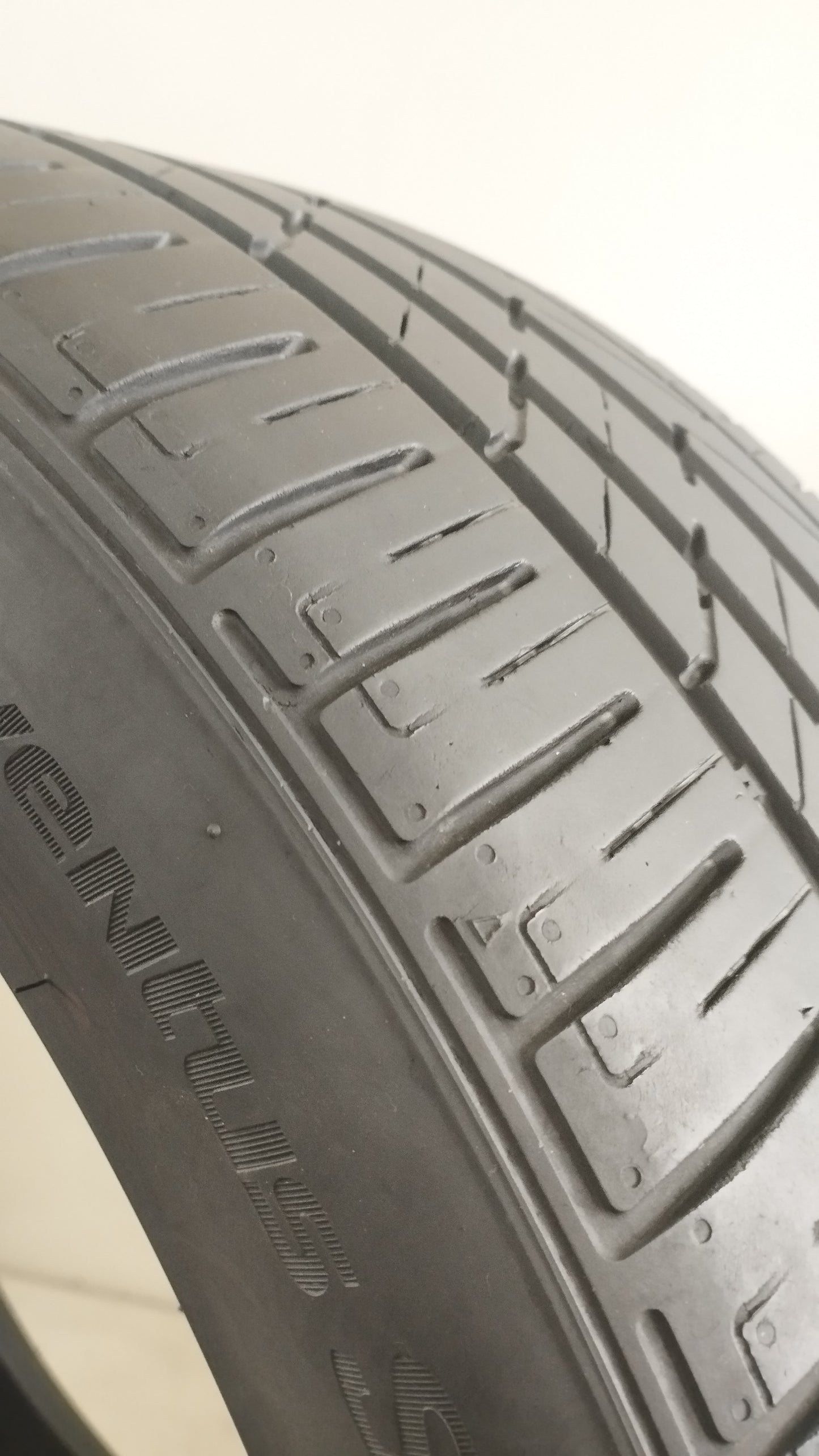 hankook 235/50 r19 ventus s1 evo 2 suv Art. YY48