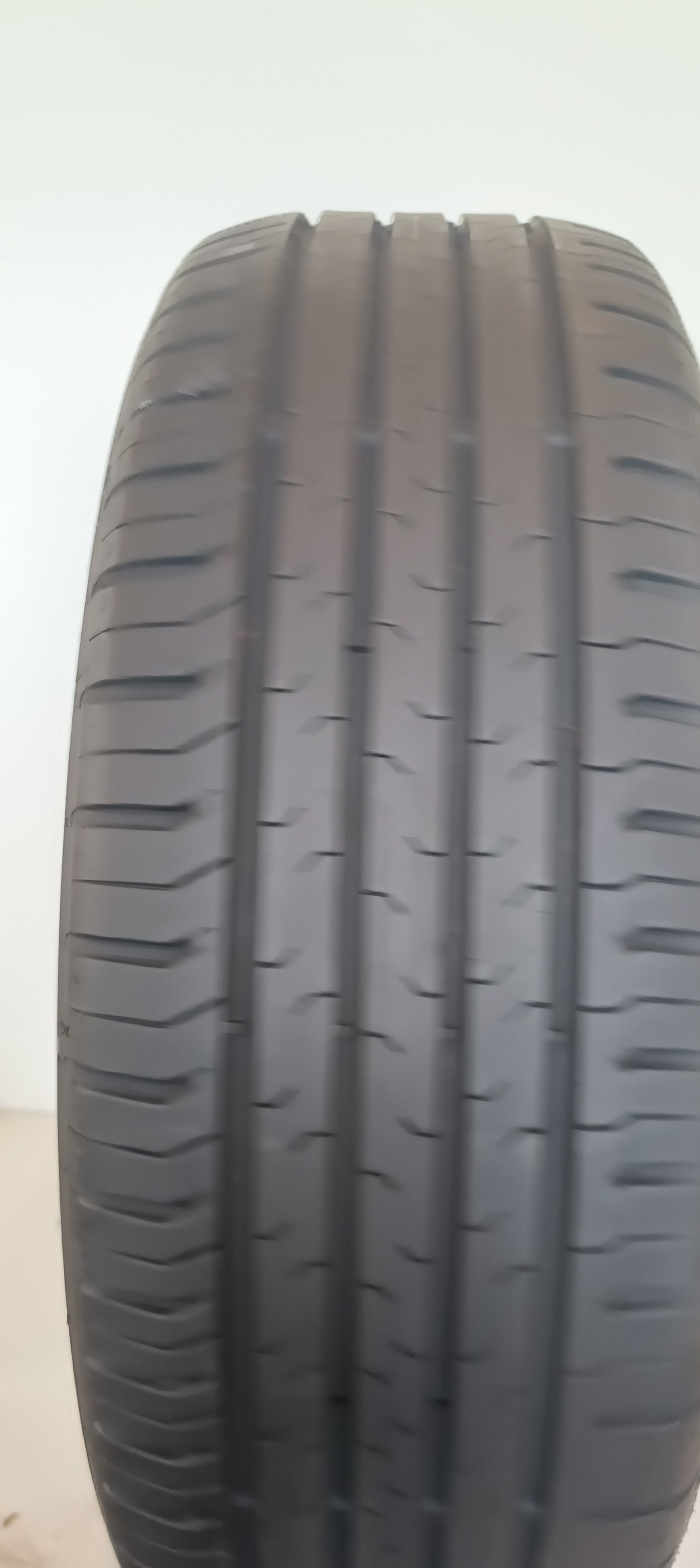 pneumatici usati continental 205/60 r16 contiecocontact 5 M.O. cod.YY491