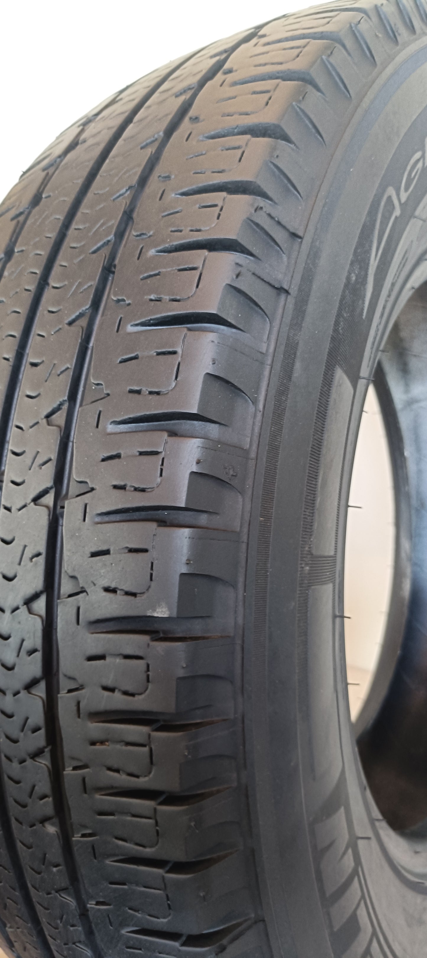 pneumatici usati michelin 225/75 r16 agilis camping cp cod.YY496