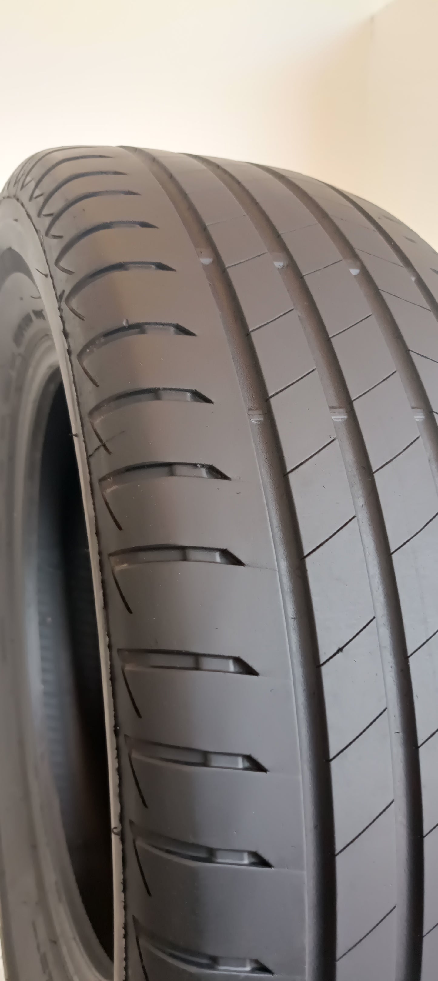 pneumatici usati bridgestone 225/65 r17 T005 turanza cod.YY497
