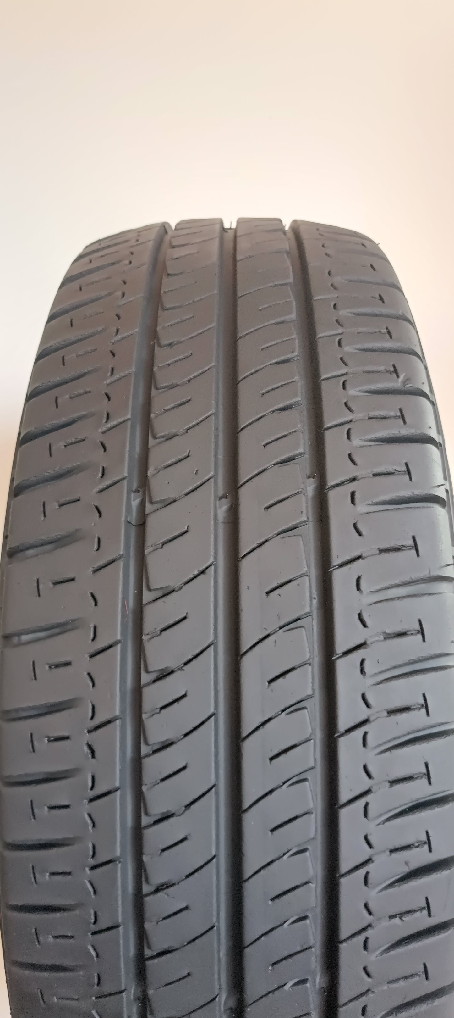 pneumatici usati michelin 225/65 r16 agilis cod.YY498