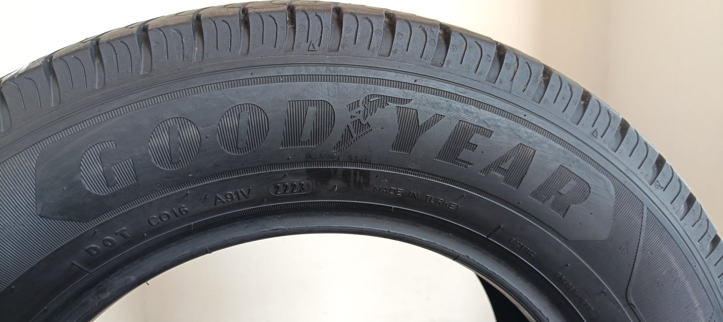 pneumatici usati goodyear 215/65 r15 efficient grip cargo cod.YY503