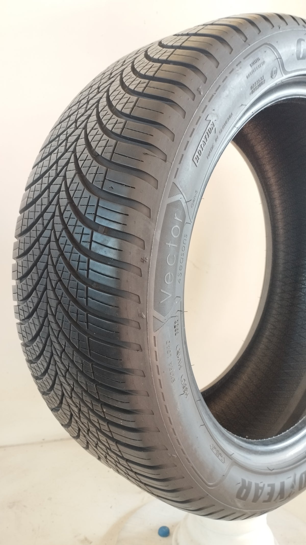 goodyear vector gen3 4 season 245/45 r18 (6.5 mm) cod.YY515