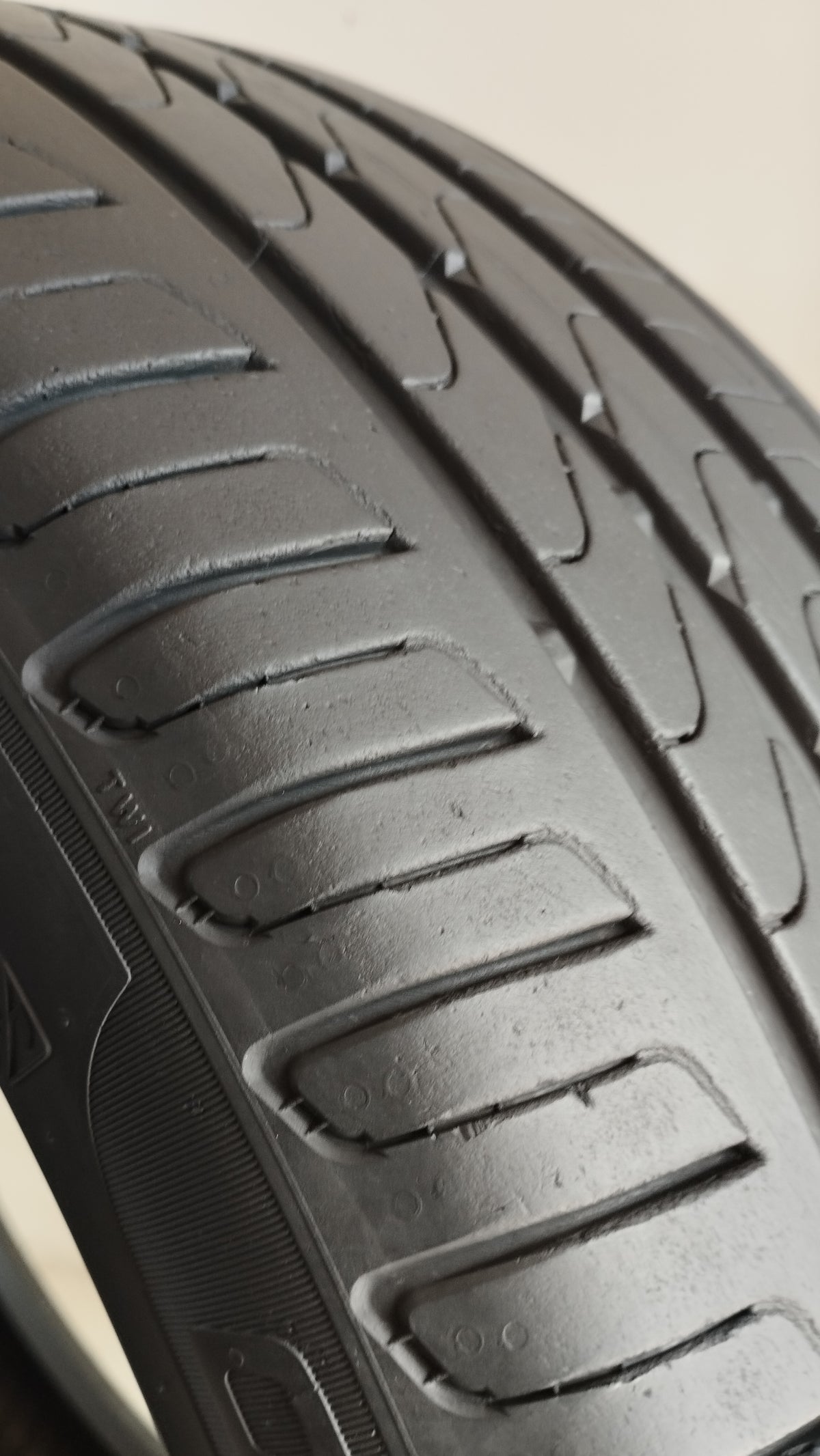pirelli cinturato p7 MOE runflat 245/40 r19 6.0 mm cod.YY538