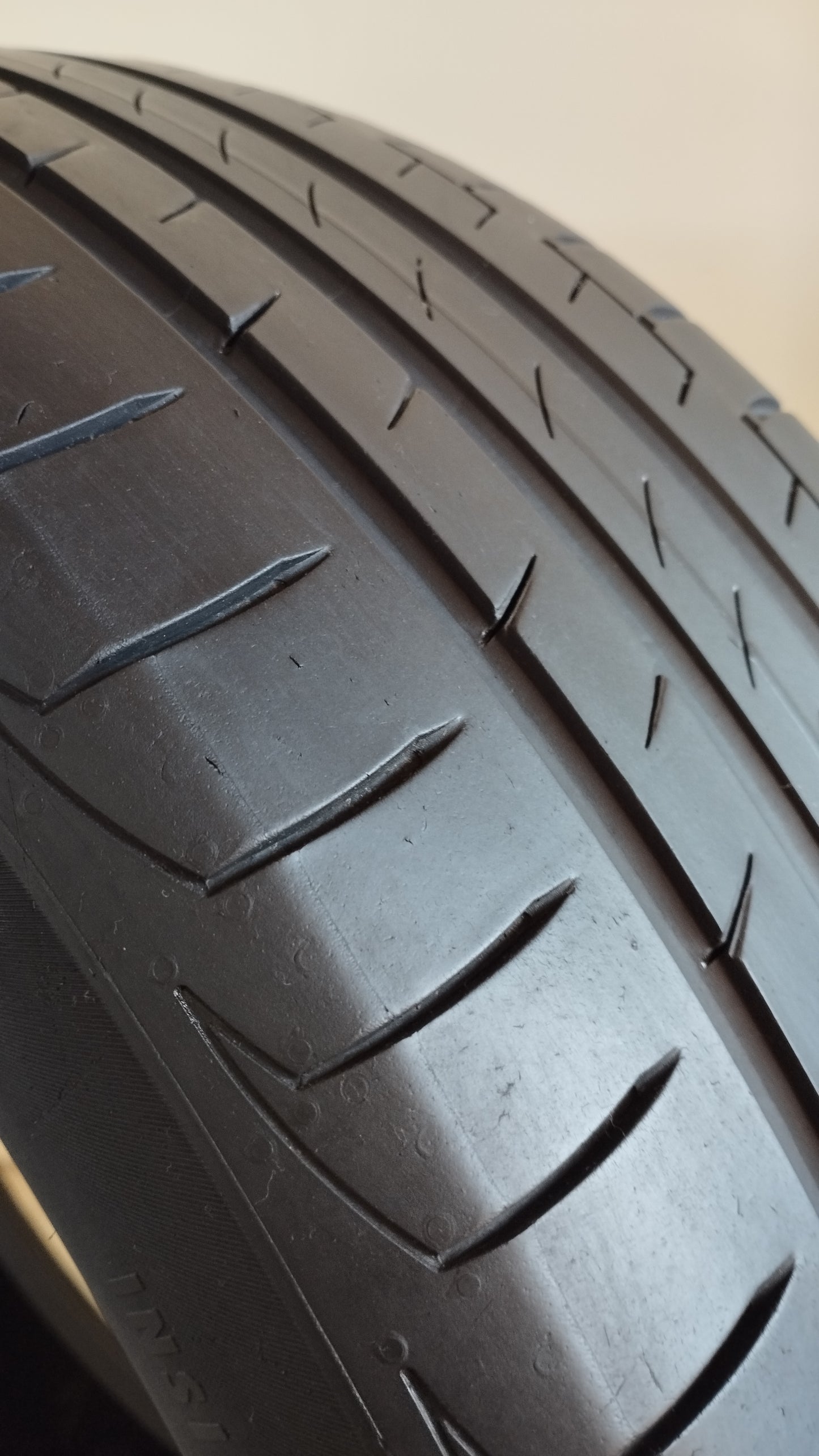 continental 235/50 r19 premiumcontact 6 vol cod.YY65